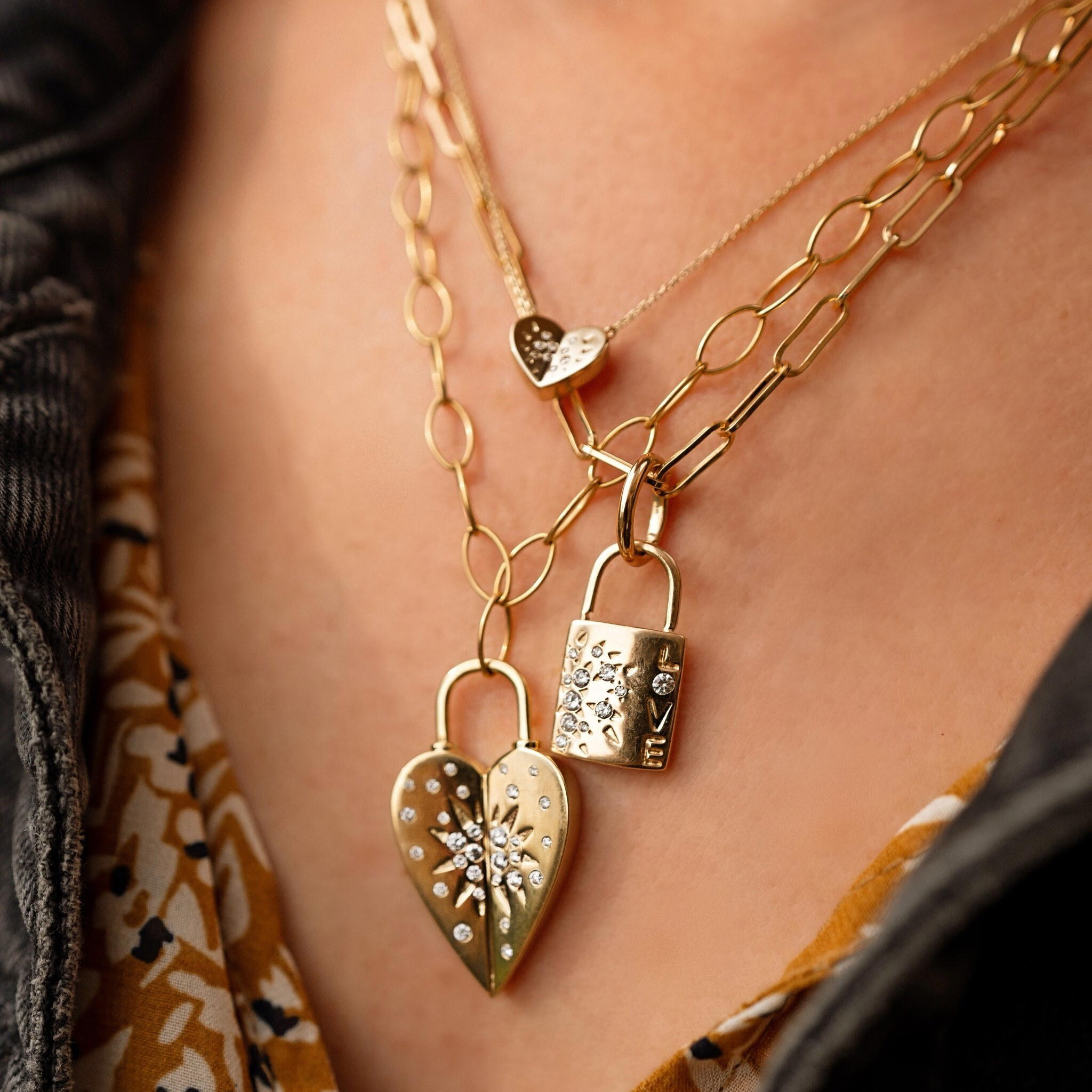 JEWELRY LOVE EXPLOSION DIAMOND HEART PENDANT Three Stories Jewelry