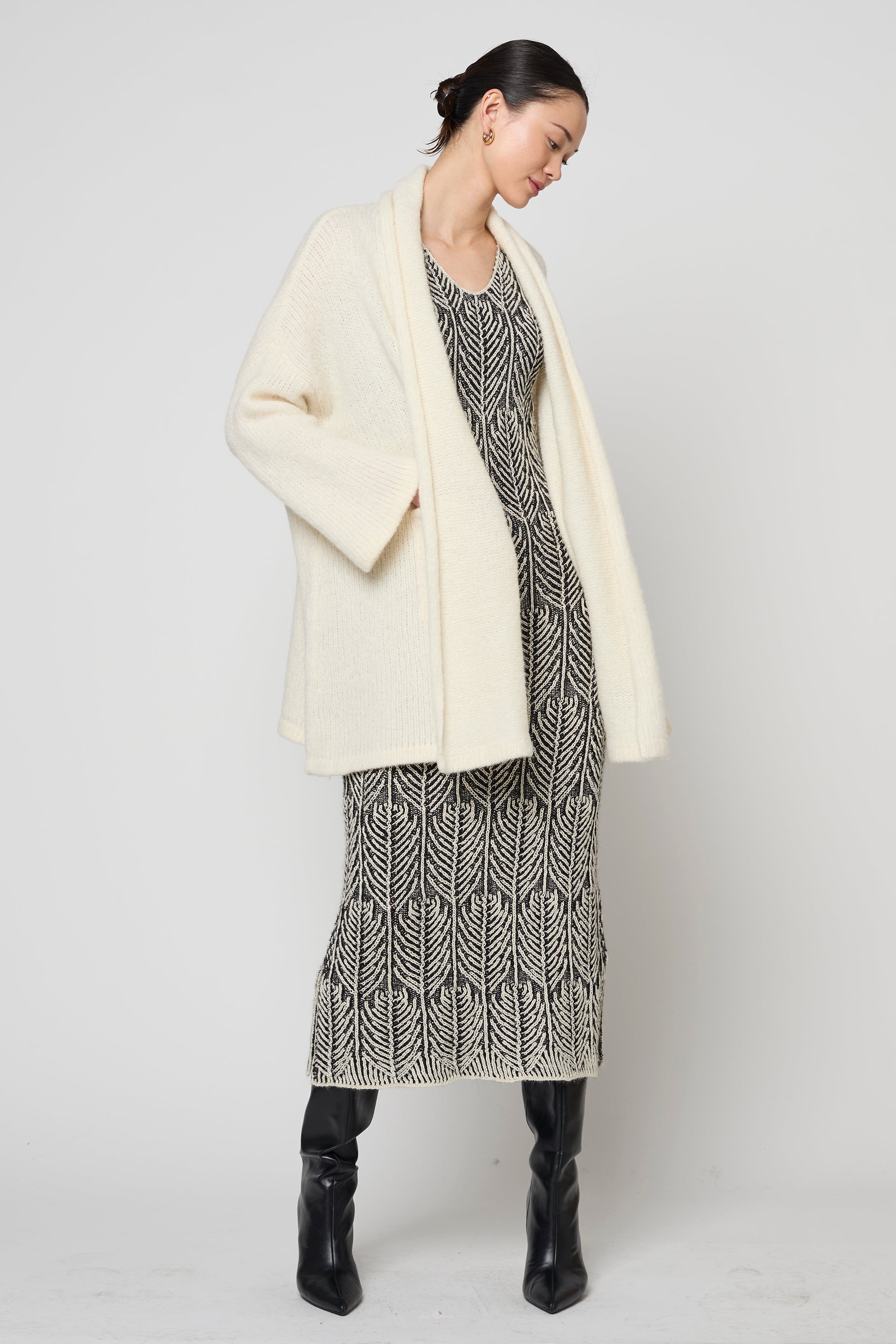 SWEATERS Haori Cardigan in Cream Atelier Delphine