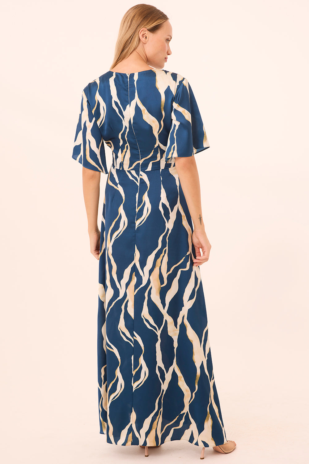 DRESSES/JUMPSUITS Asah Dress in Vertical Abstract Misa