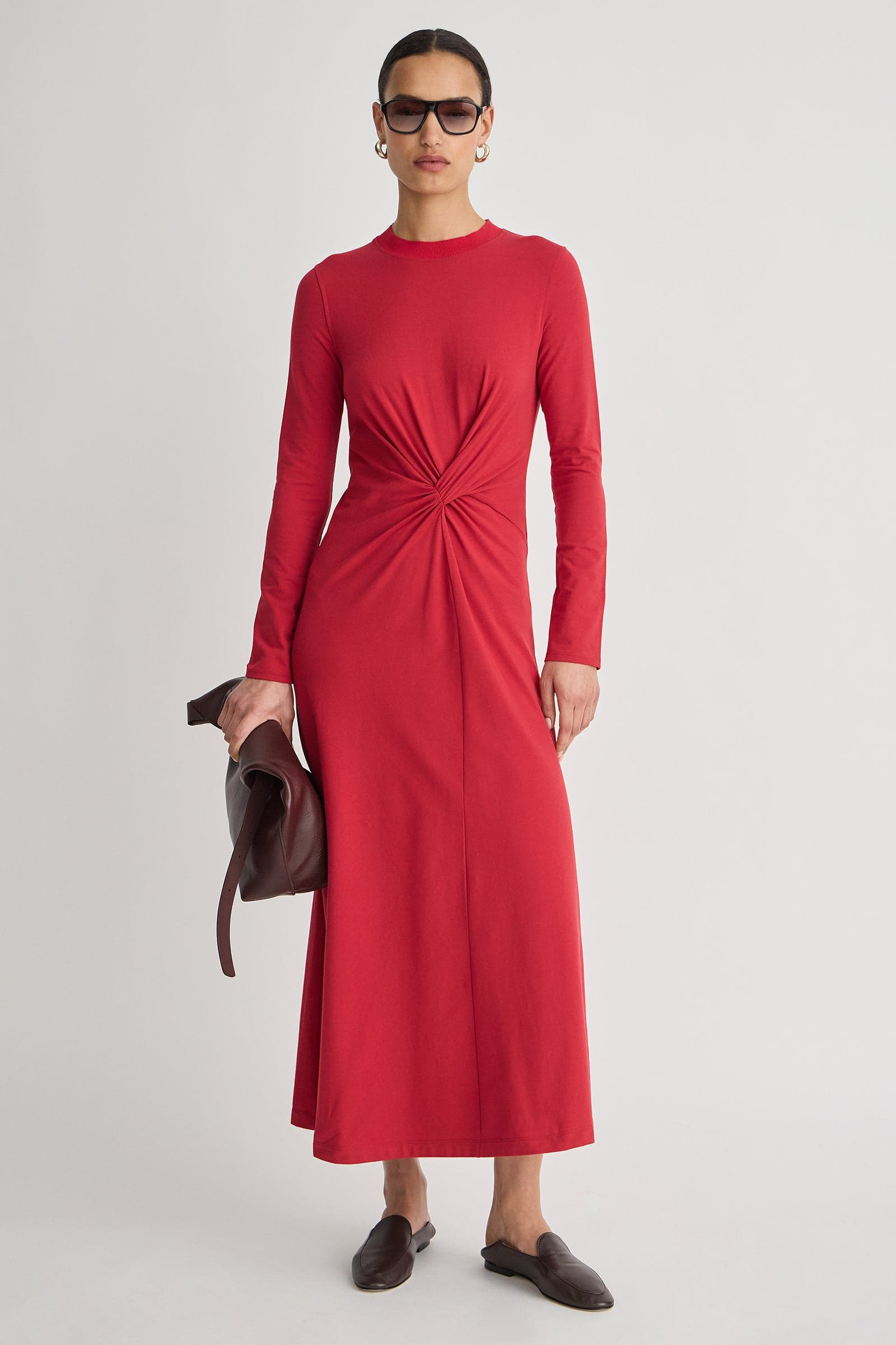 DRESSES/JUMPSUITS Long Sleeve Volta Dress in Riding Red Apiece Apart