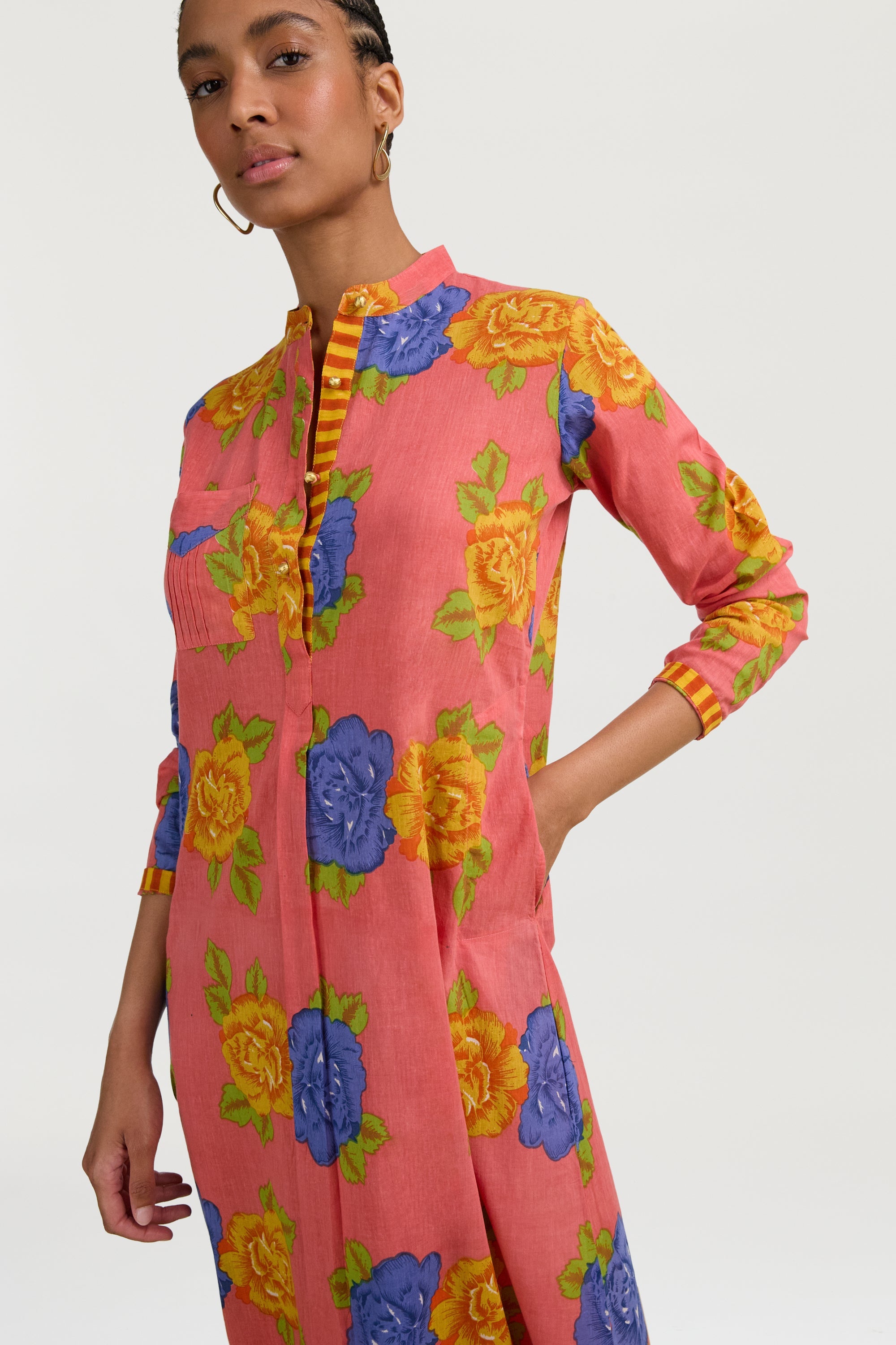 DRESSES/JUMPSUITS Long Kurta in Big Flower Old Pink Lisa Corti