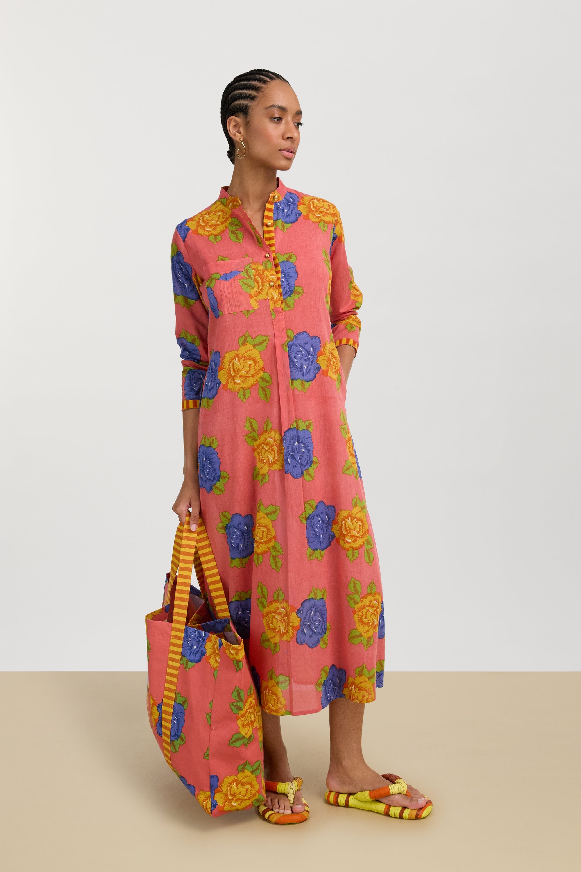 DRESSES/JUMPSUITS Long Kurta in Big Flower Old Pink Lisa Corti