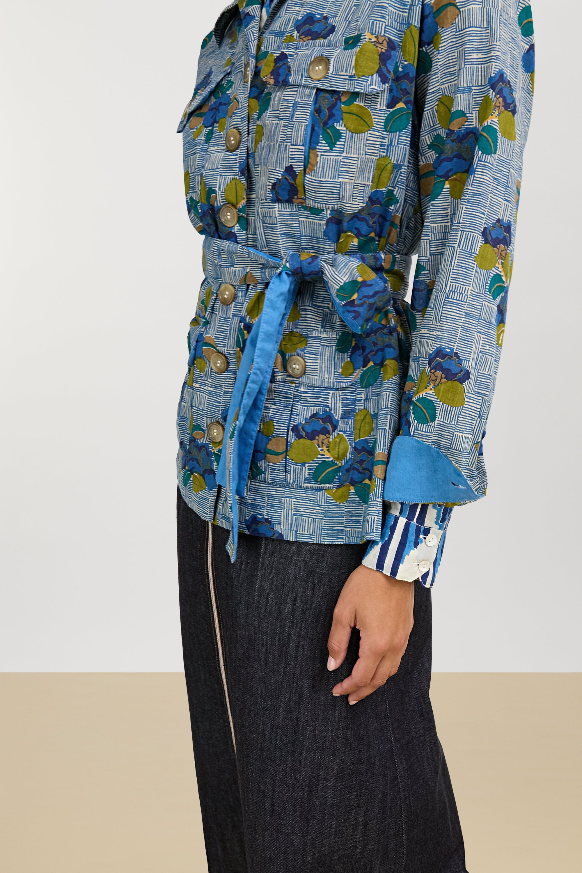 COATS/JACKET Saharian Jacket in Sugar Lisa Corti