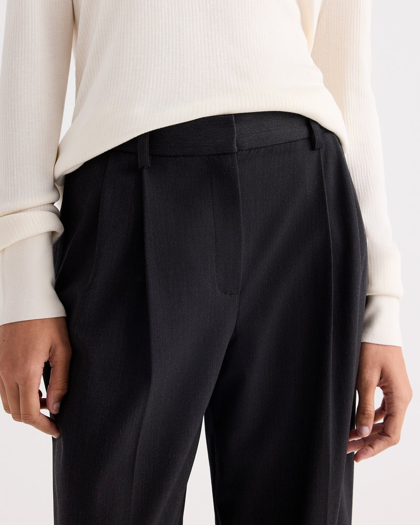 PANTS/SHORTS Ivy Pant in Smoke TWP
