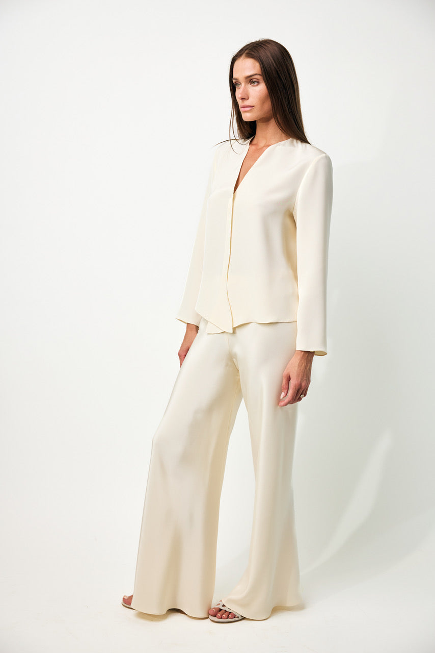 BLOUSES/SHIRTS/TOPS HOUSE BLOUSE IN FRENCH VANILLA Peter Cohen