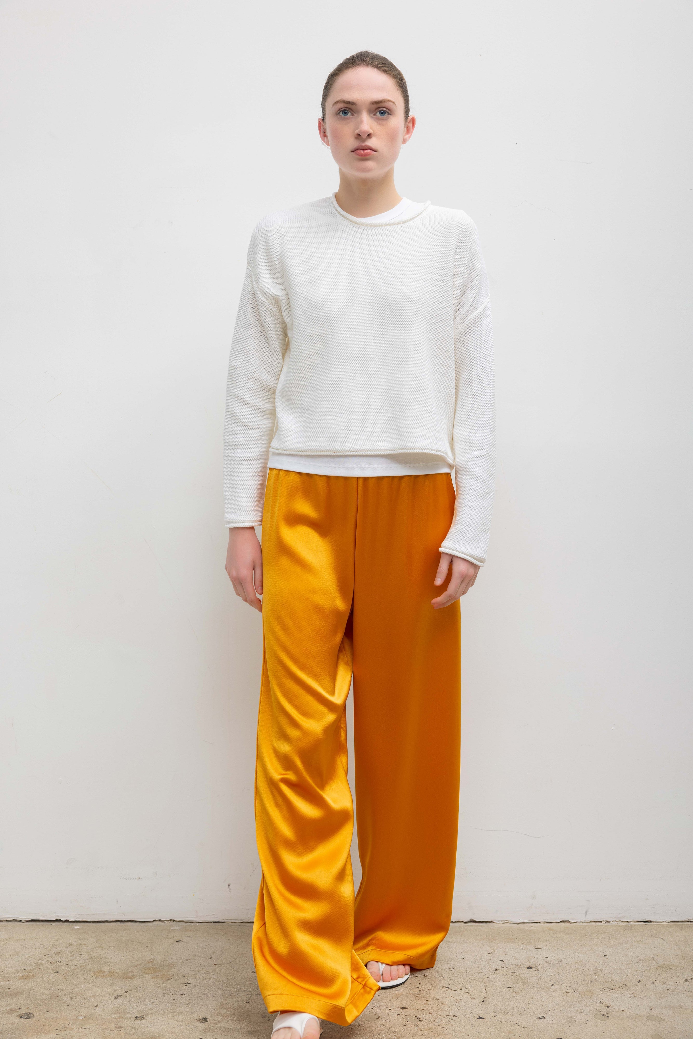 SWEATERS Mae Crewneck in Parchment Leset