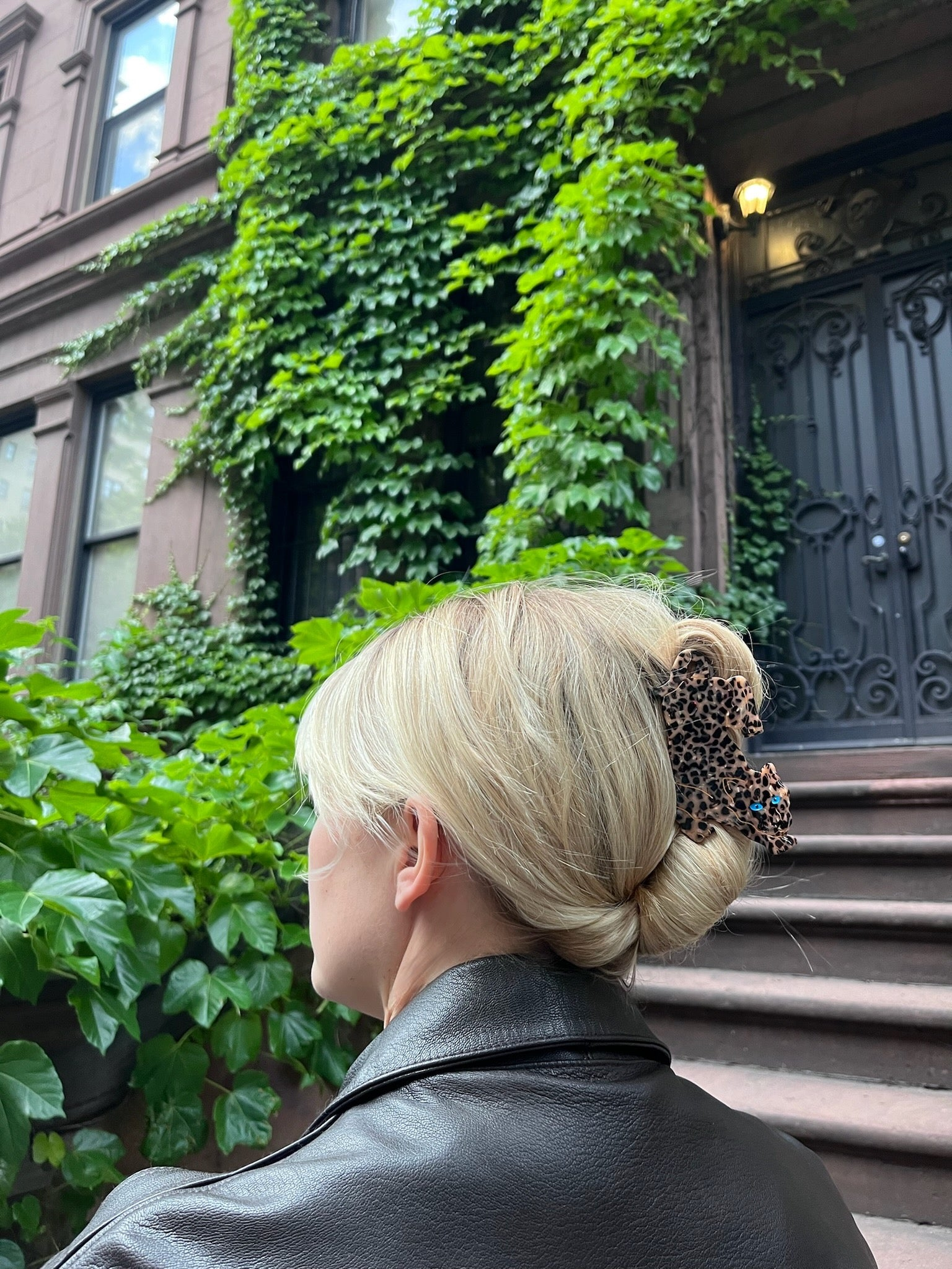 ACCESSORIES Leopard Claw Clip Solar Eclipse