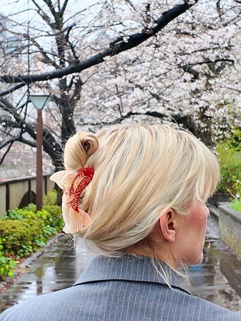 ACCESSORIES Koi Fish Claw Clip Solar Eclipse