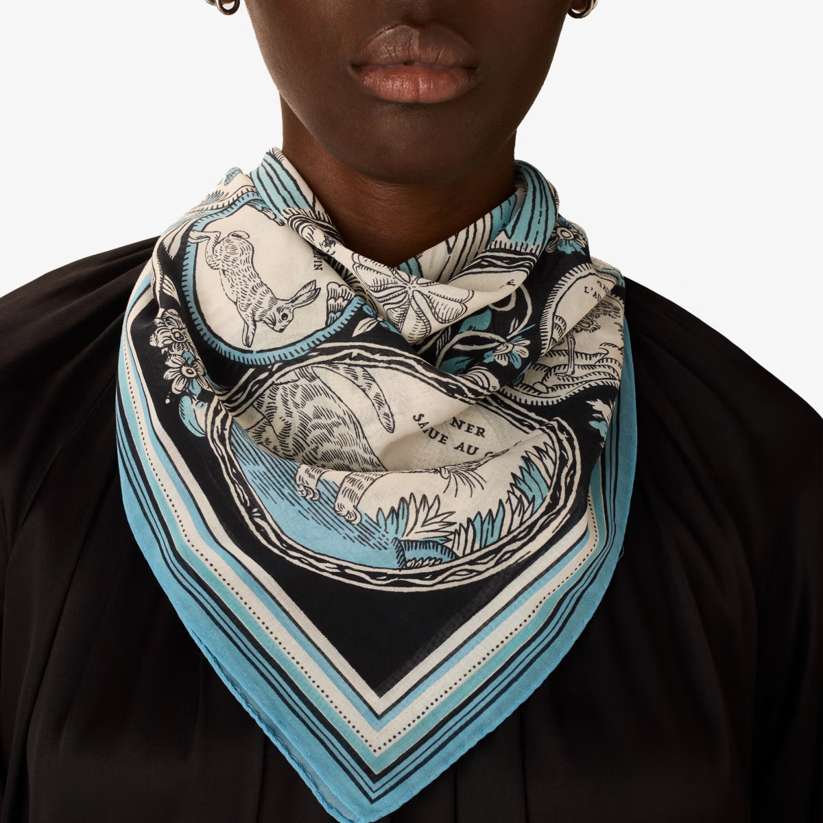 ACCESSORIES Cotton Chance Square Scarf in Navy Inoui Editions