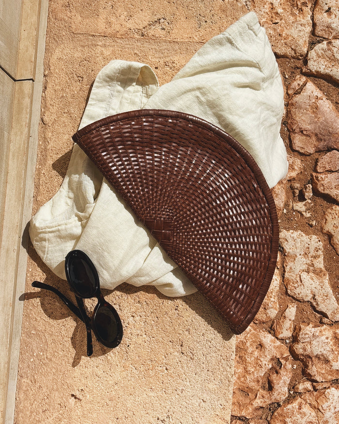HANDBAGS Perla Clutch in Sienna Bembien