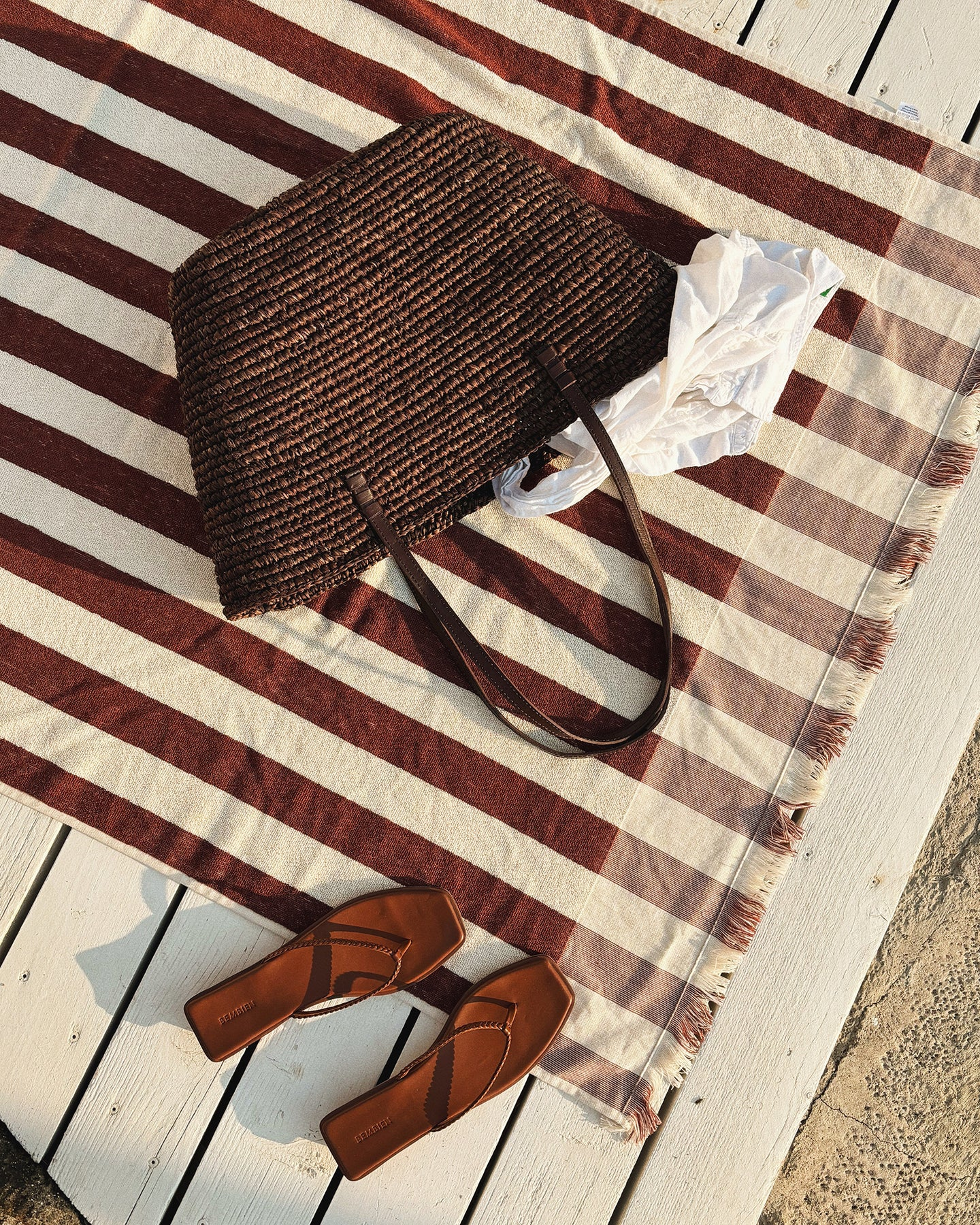 HANDBAGS Bieno Tote in Brown Bembien