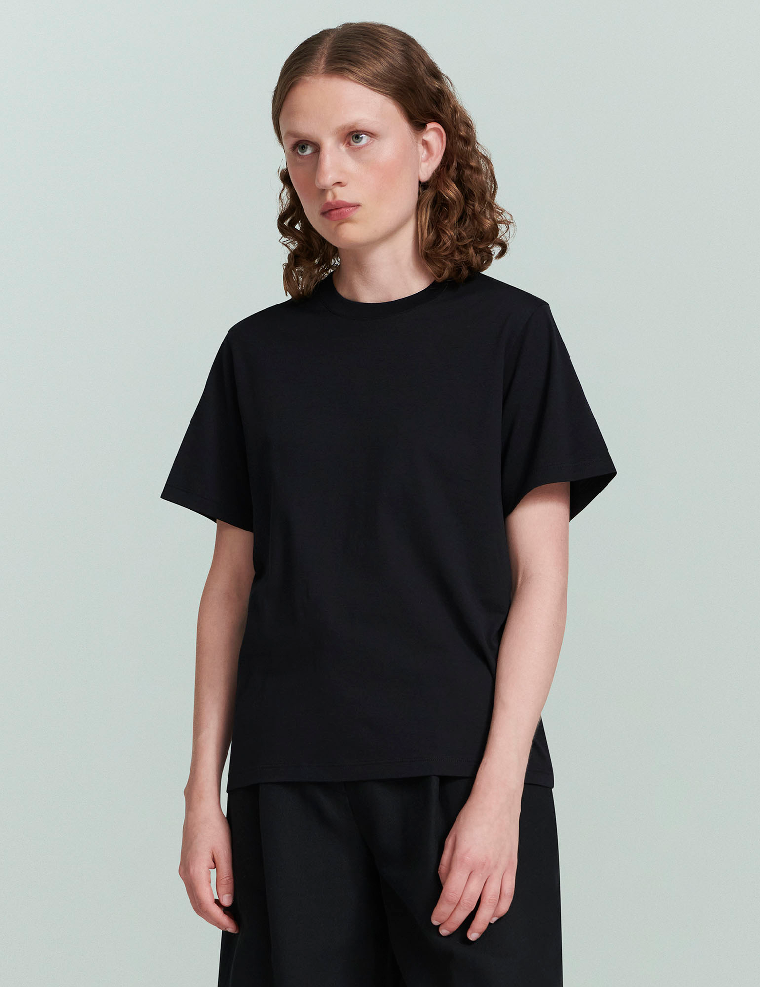 BLOUSES/SHIRTS/TOPS Classic Jersey T-Shirt in Black Handvaerk