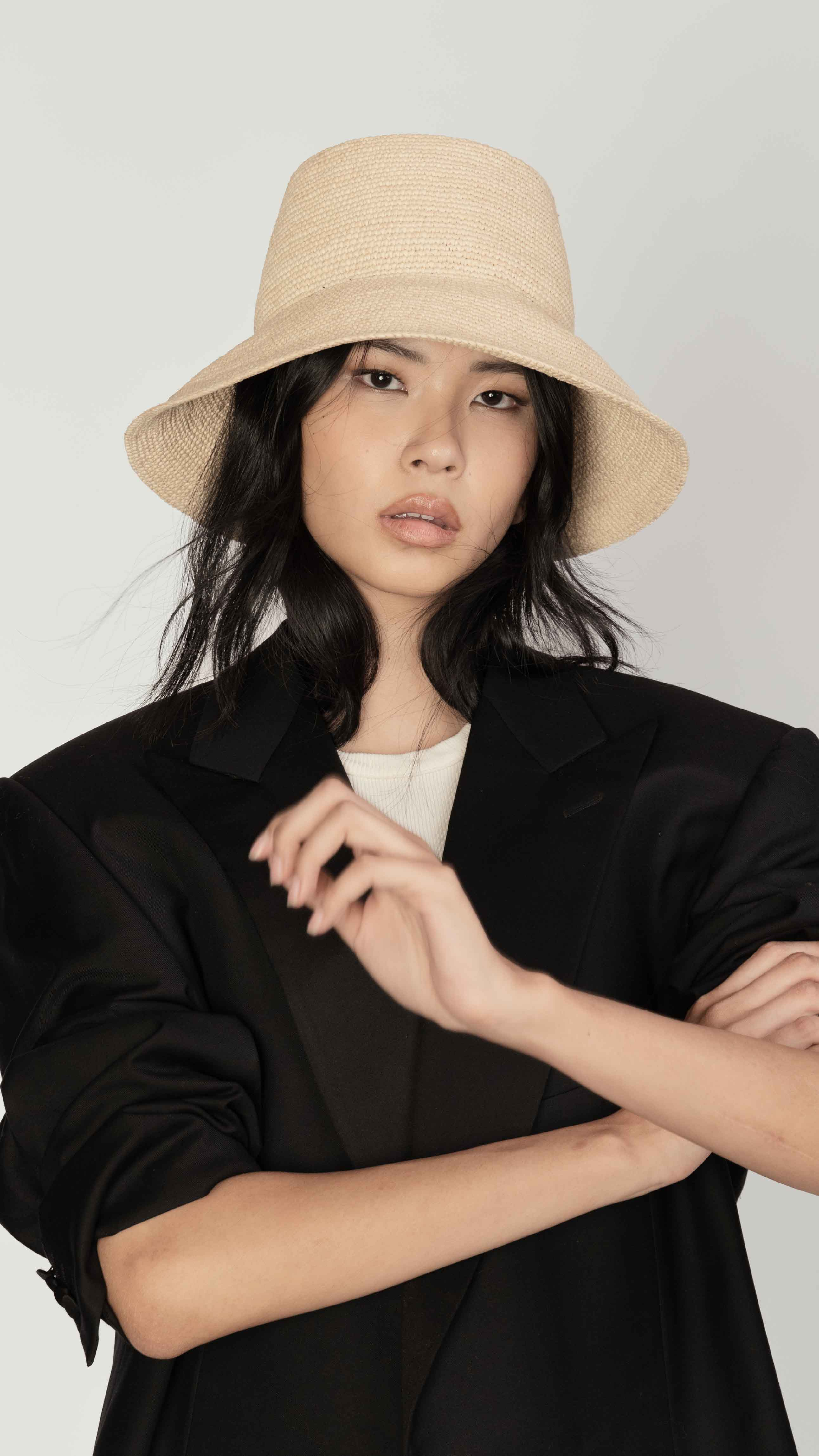 HATS Felix Hat in Natural Janessa Leone