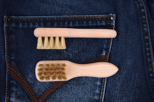 HOME ACCESSORIES Laundry Brush Earth & Nest