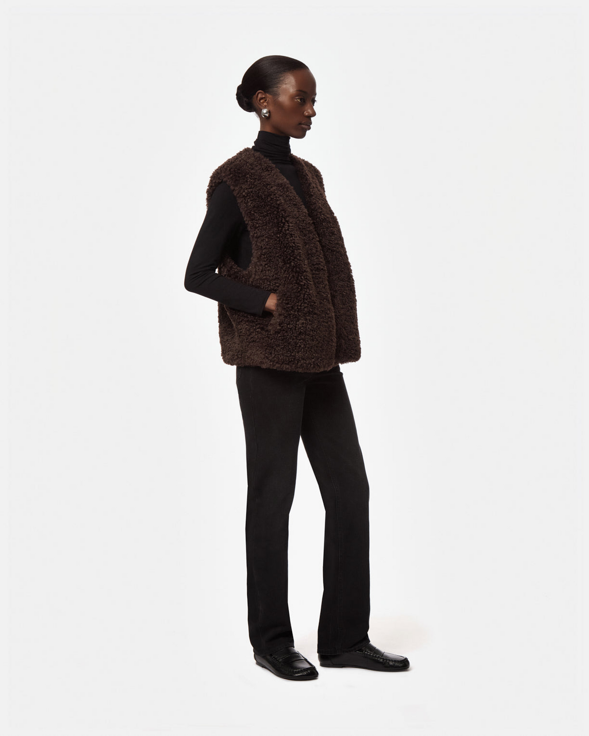 COATS/JACKET Lyle Bouclette Vest in Brown Apparis