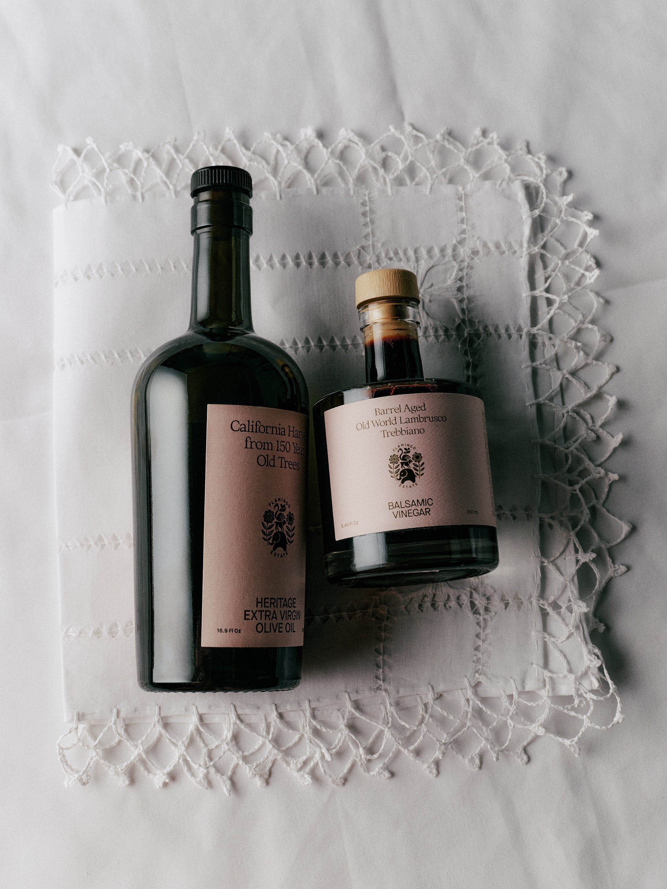 HOME ACCESSORIES Tablemates Olive Oil and Balsamic Flamingo Estate