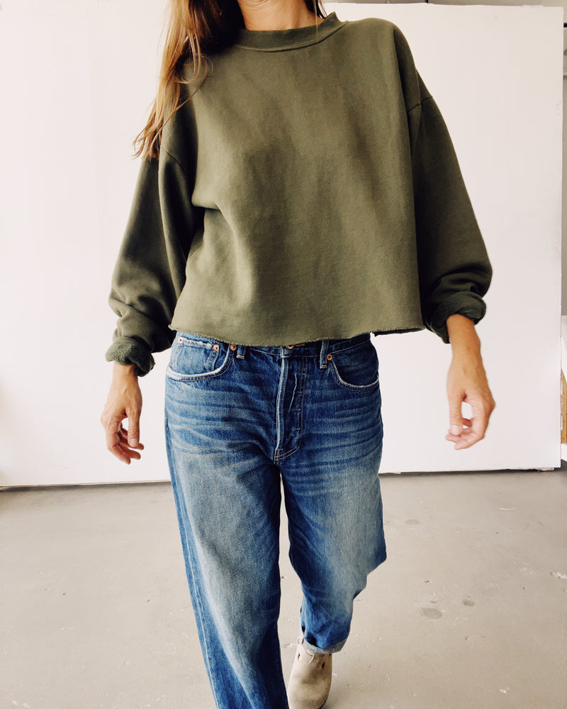 LOUNGE Boxy Crop Sweatshirt Olive Hey Gang