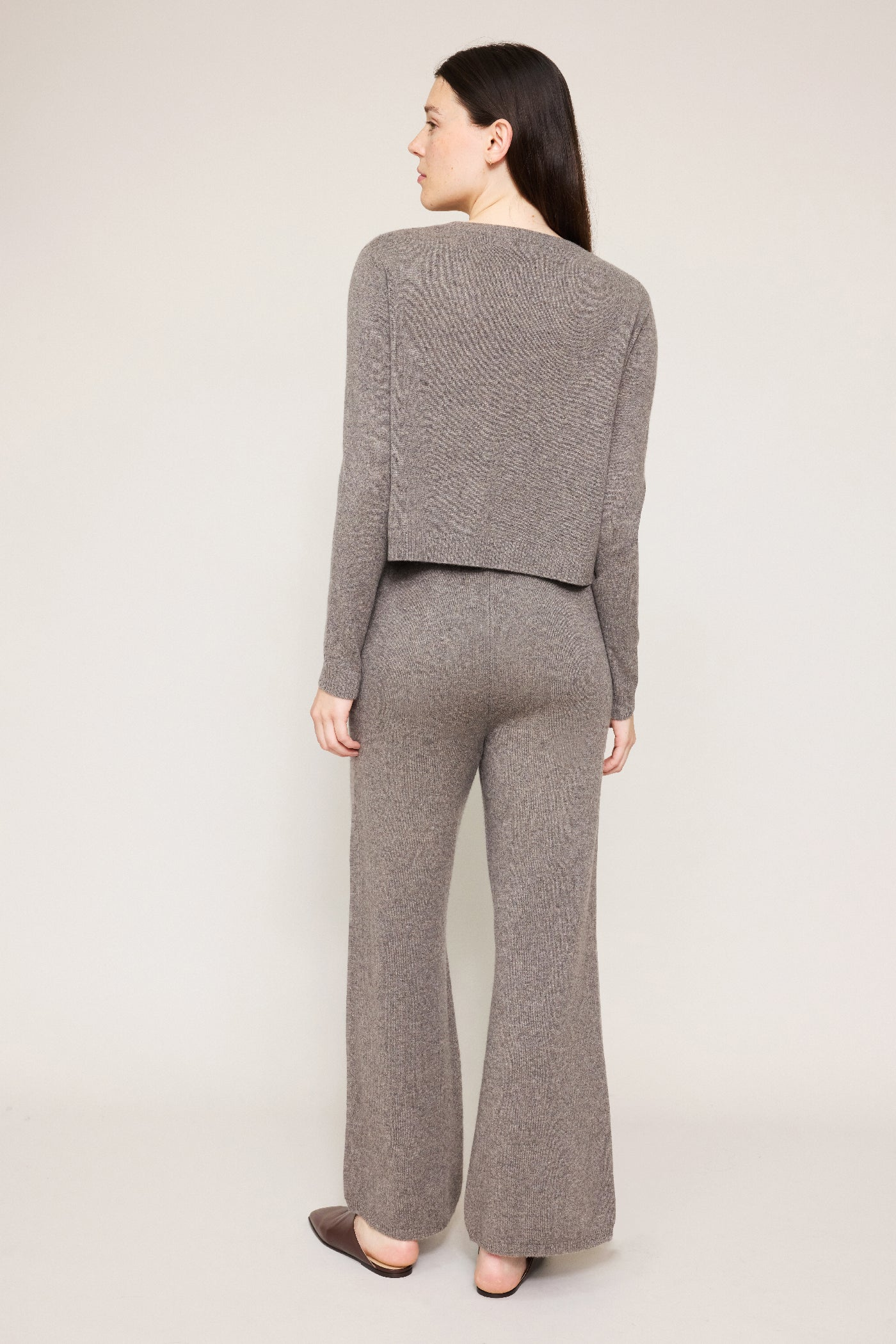 LOUNGE Cashmere Lounge Pant in Otter Organic by John Patrick