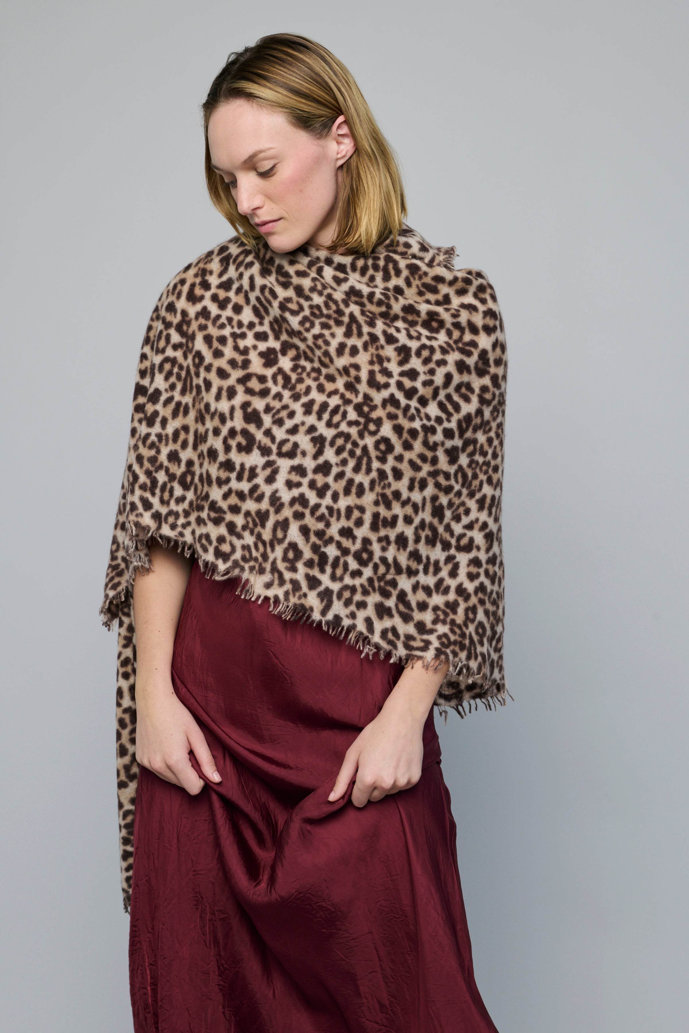 ACCESSORIES Felted Cashmere Lux Stole in Leopard Organic by John Patrick