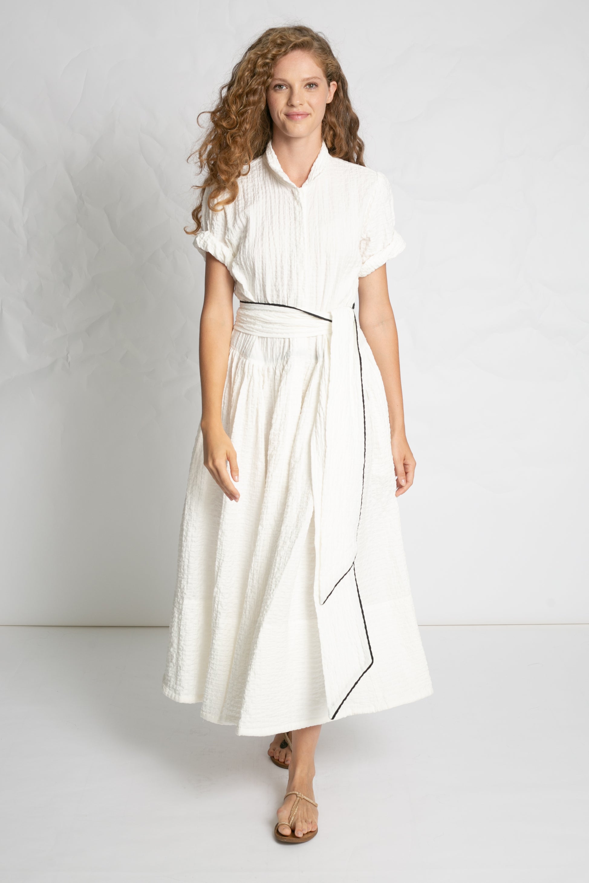 DRESSES/JUMPSUITS Crinkle Button Dress in White Les Filles d'Ailleurs