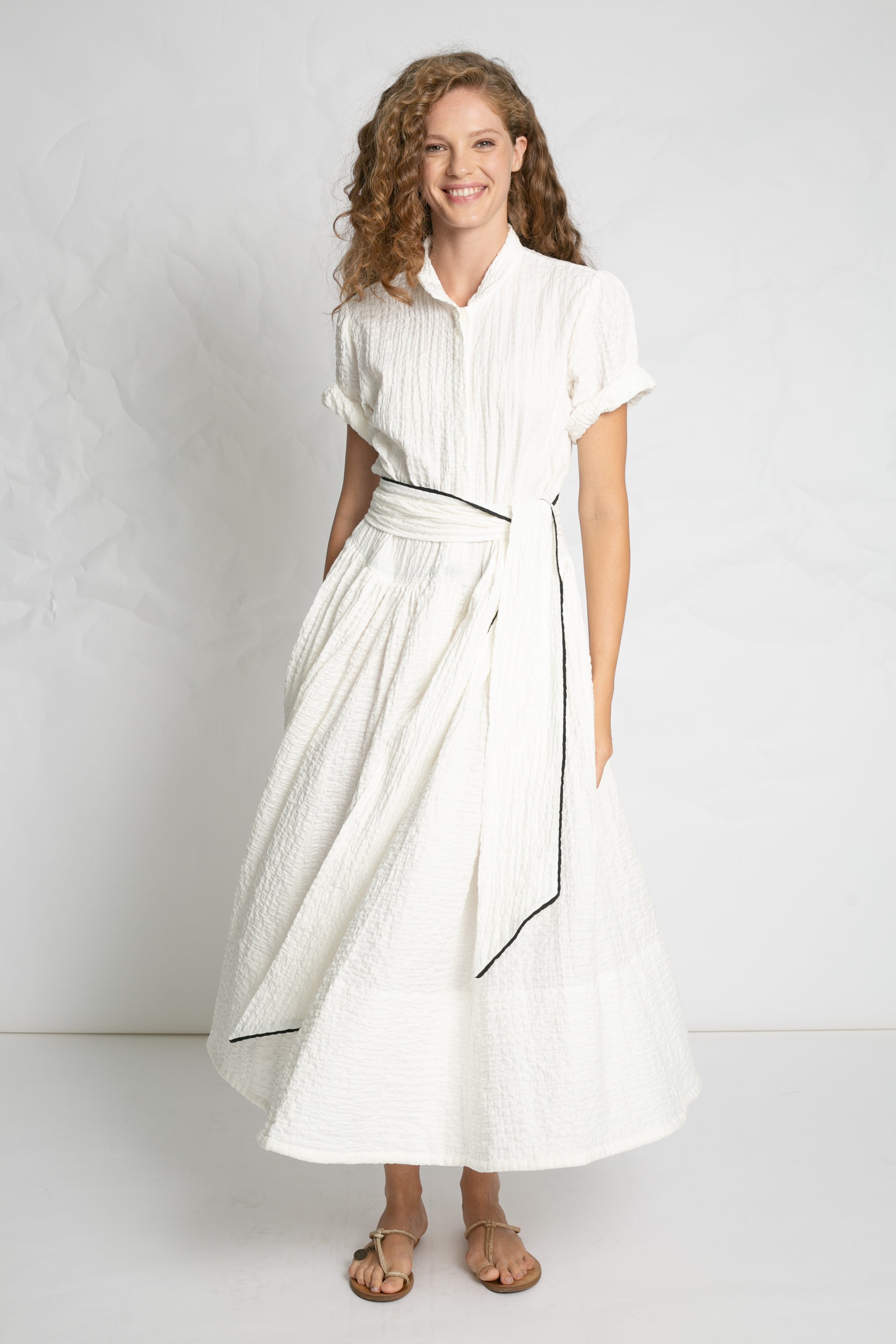 DRESSES/JUMPSUITS Crinkle Button Dress in White Les Filles d'Ailleurs