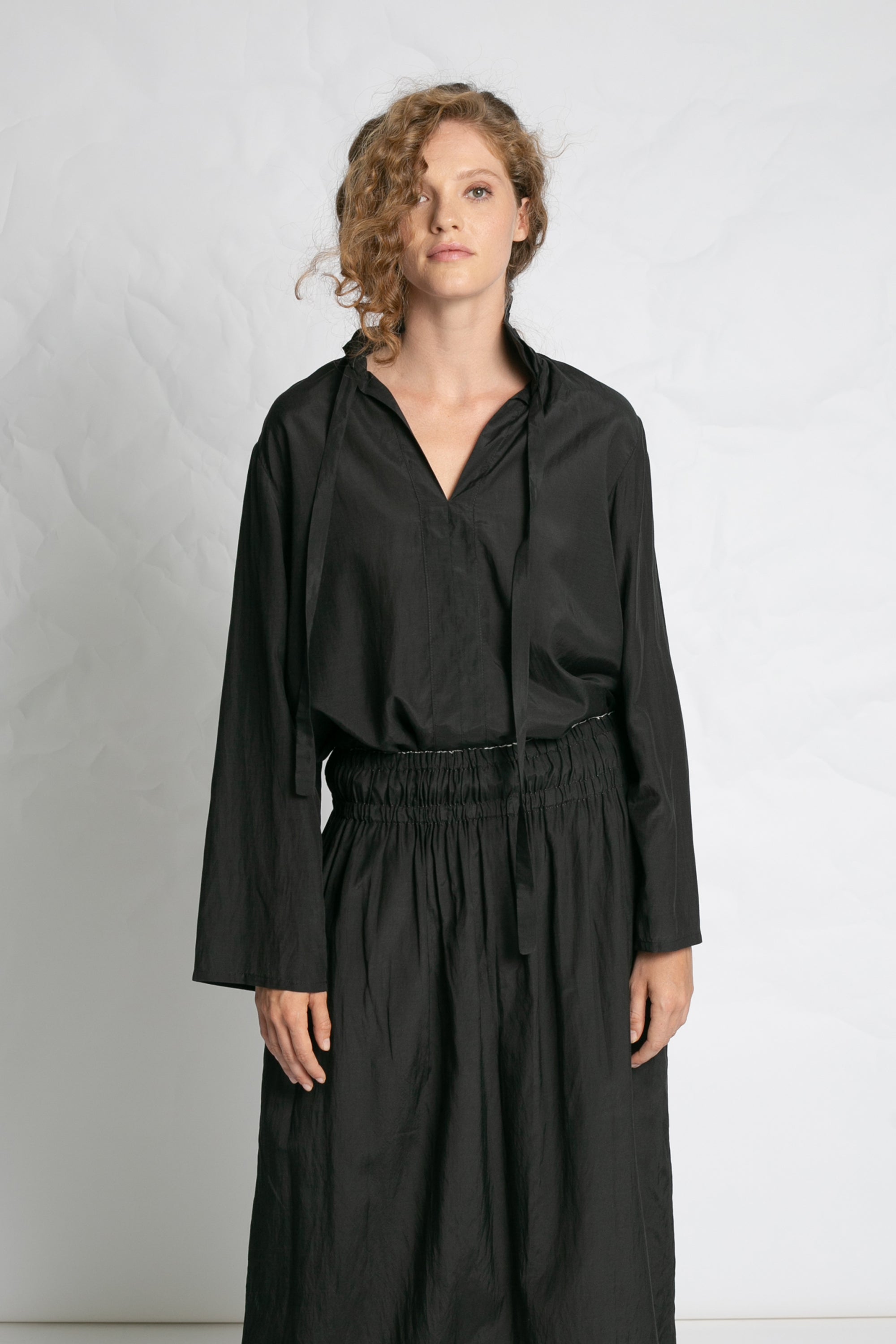 BLOUSES/SHIRTS/TOPS Light Cotton Bow Blouse in Black Les Filles d'Ailleurs