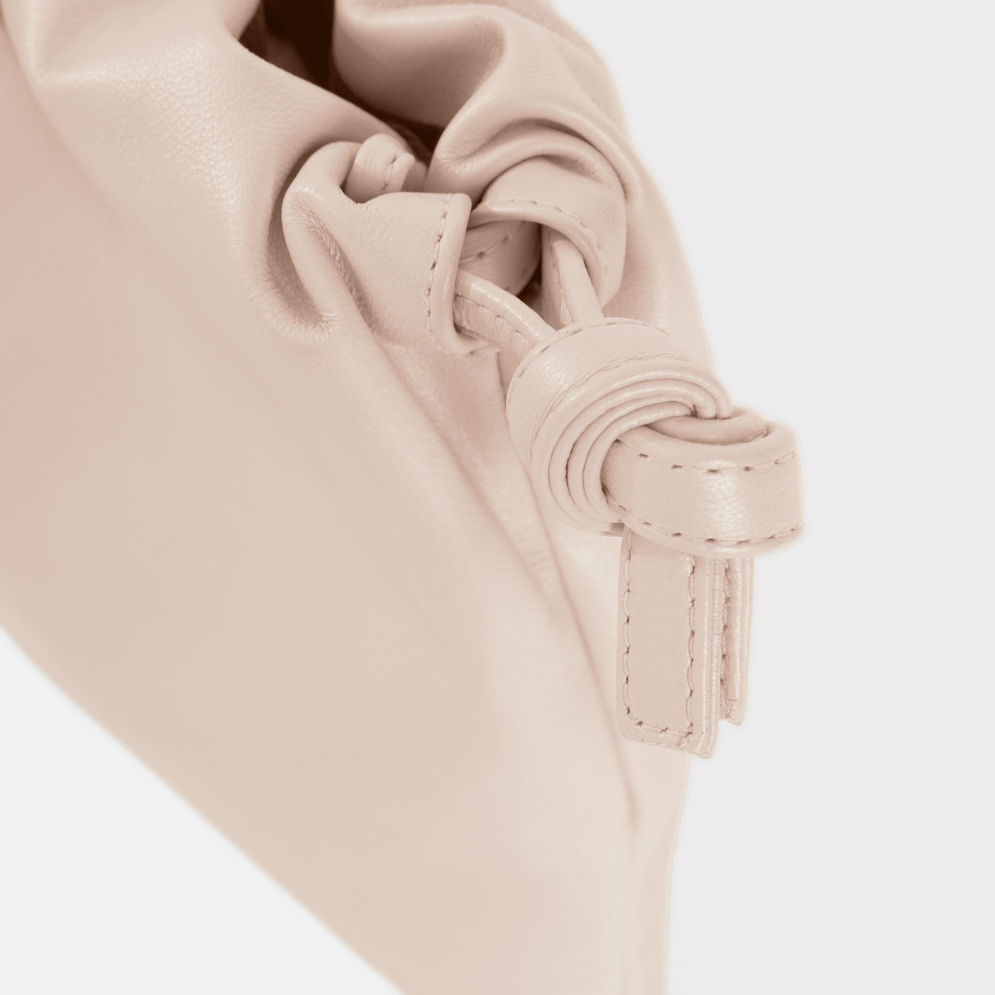 HANDBAGS MONICA CLUTCH IN BALLET Lemiz