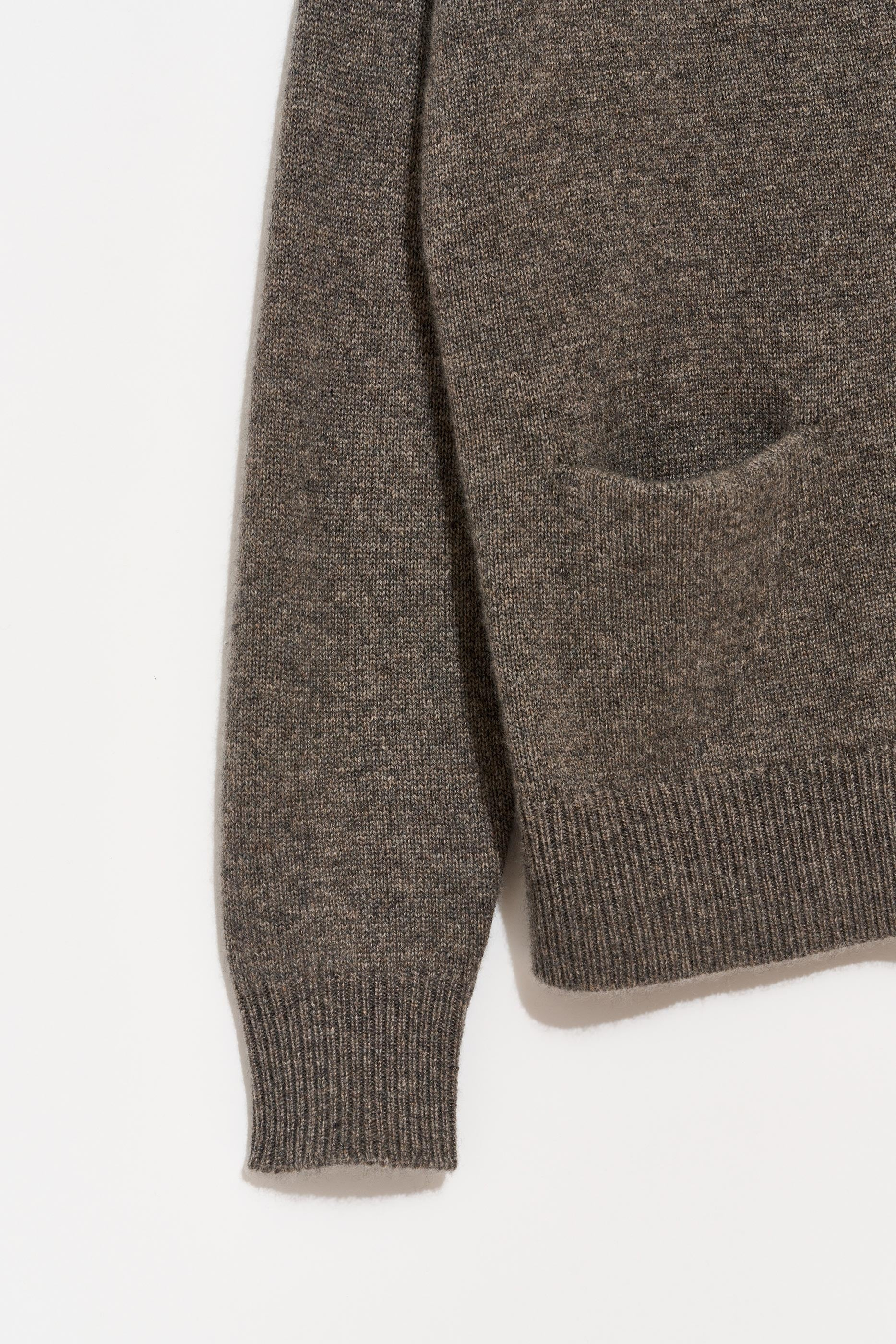 SWEATERS Baez Cardigan in Otter Organic by John Patrick