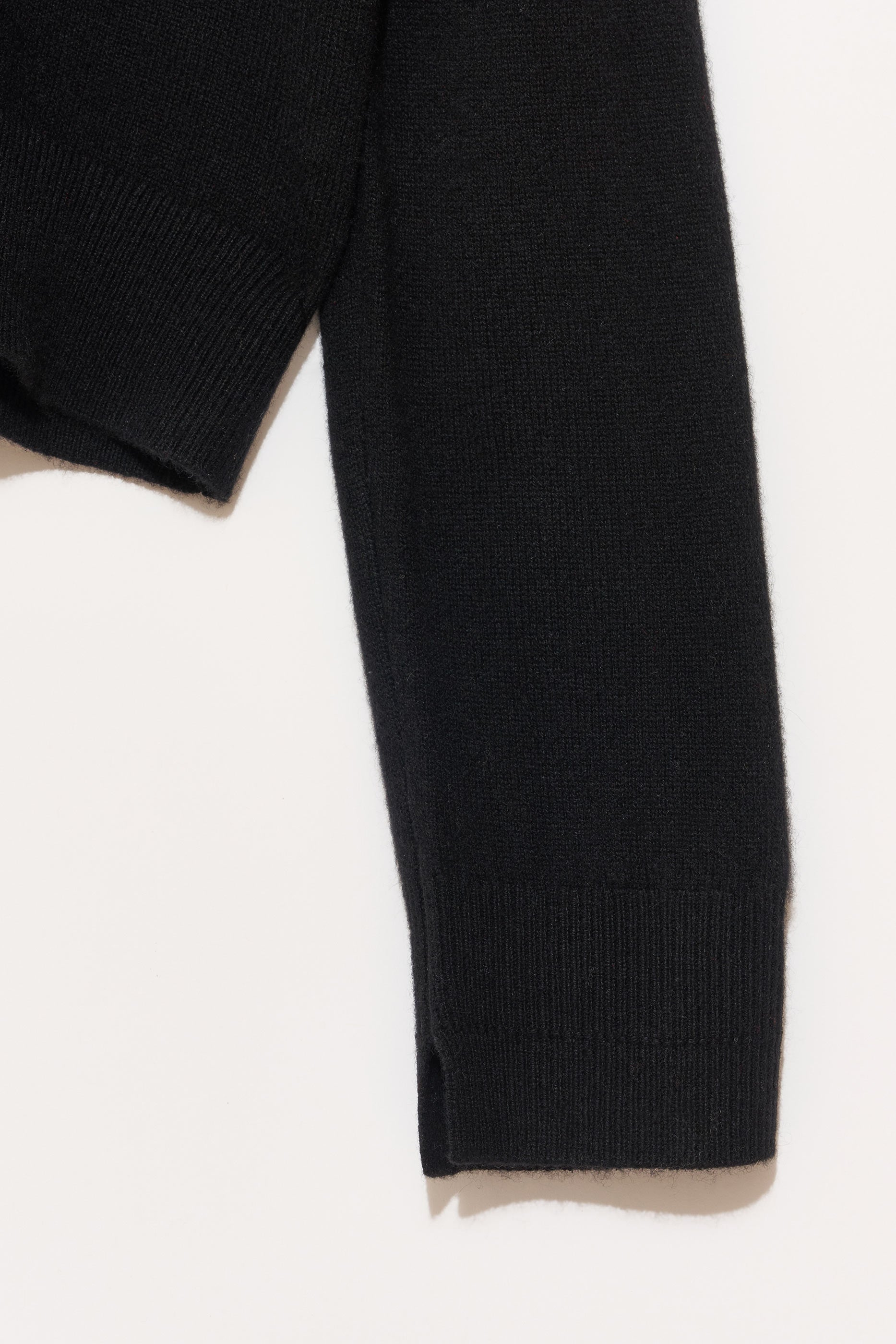 SWEATERS Cashmere V-Neck Pullover in Black Organic by John Patrick