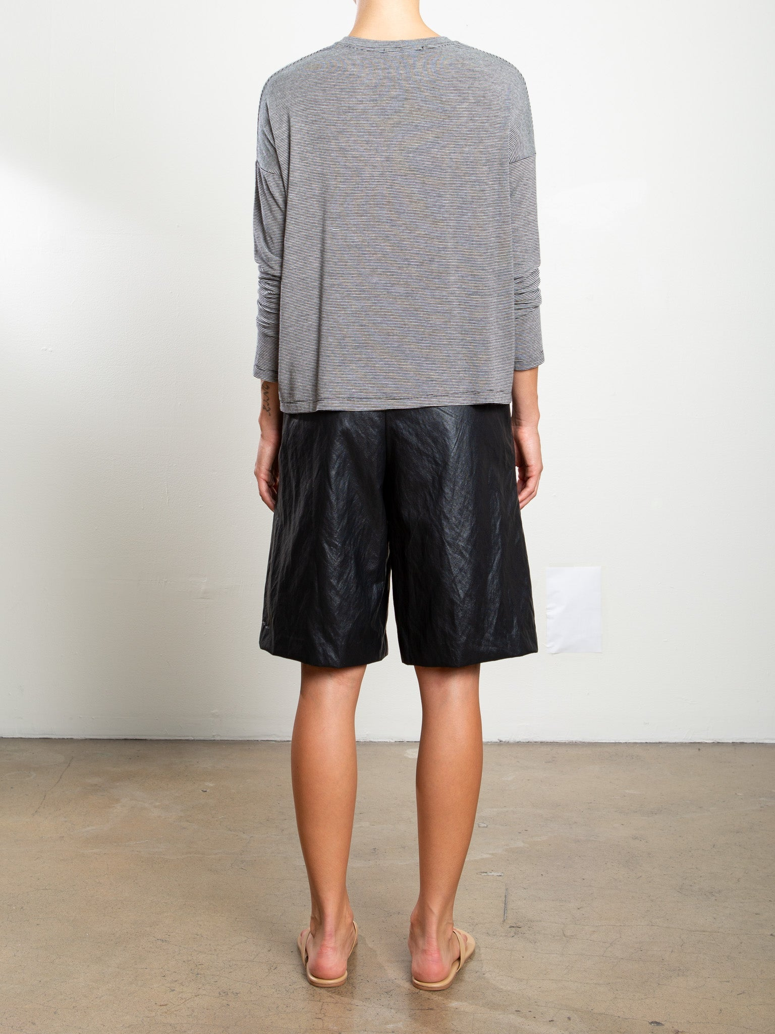 PANTS/SHORTS Inez Short in Black Pharaoh
