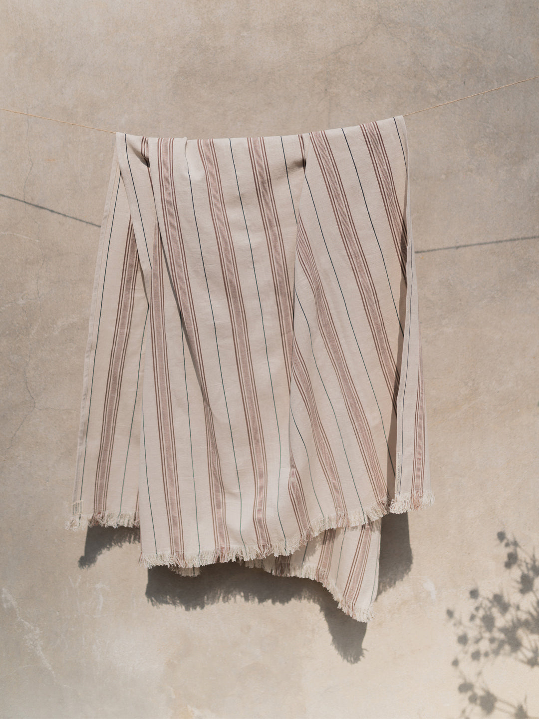 HOME DECOR Throw with Fringe Tensira