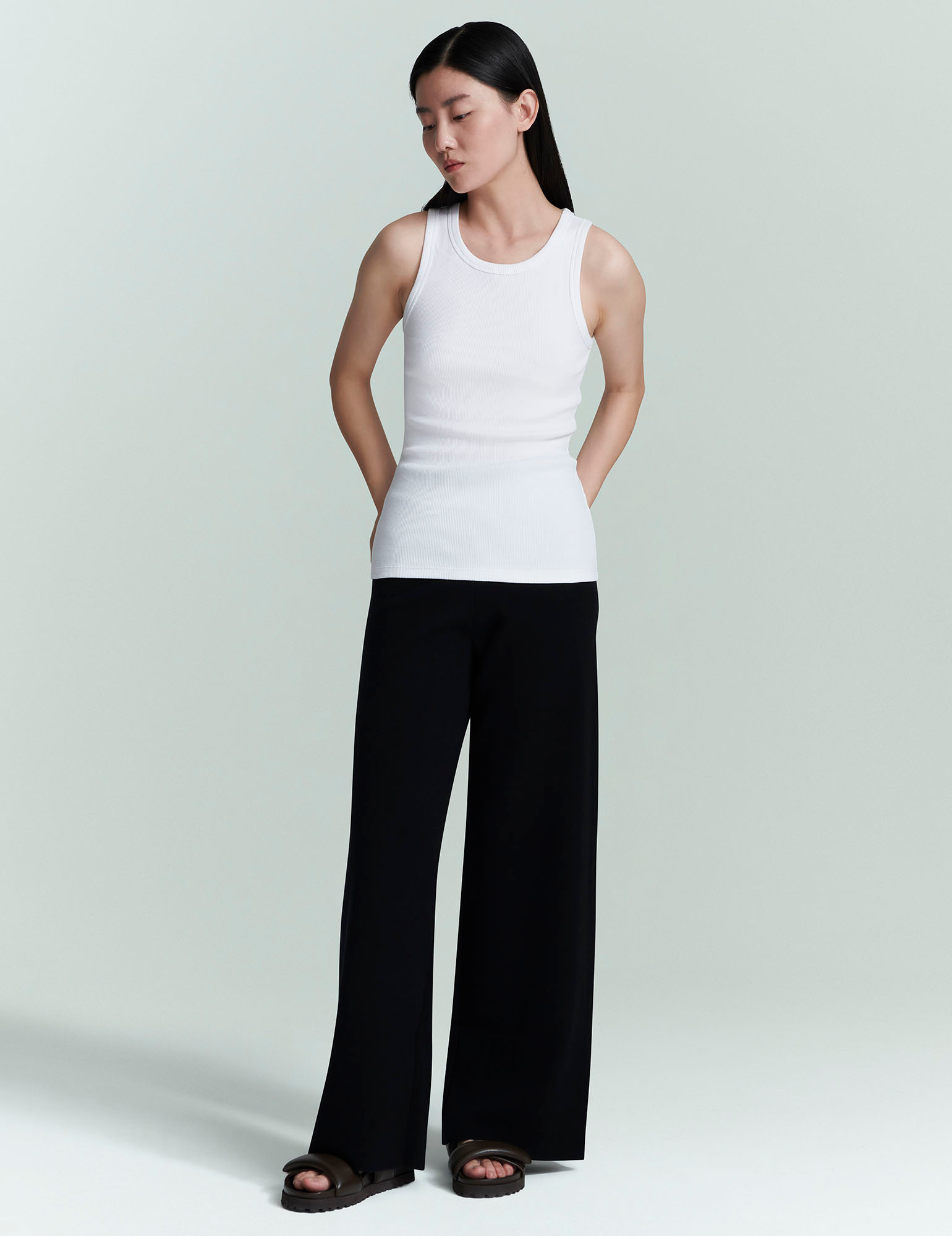 TEES/TANKS Ribbed Tank in White Handvaerk