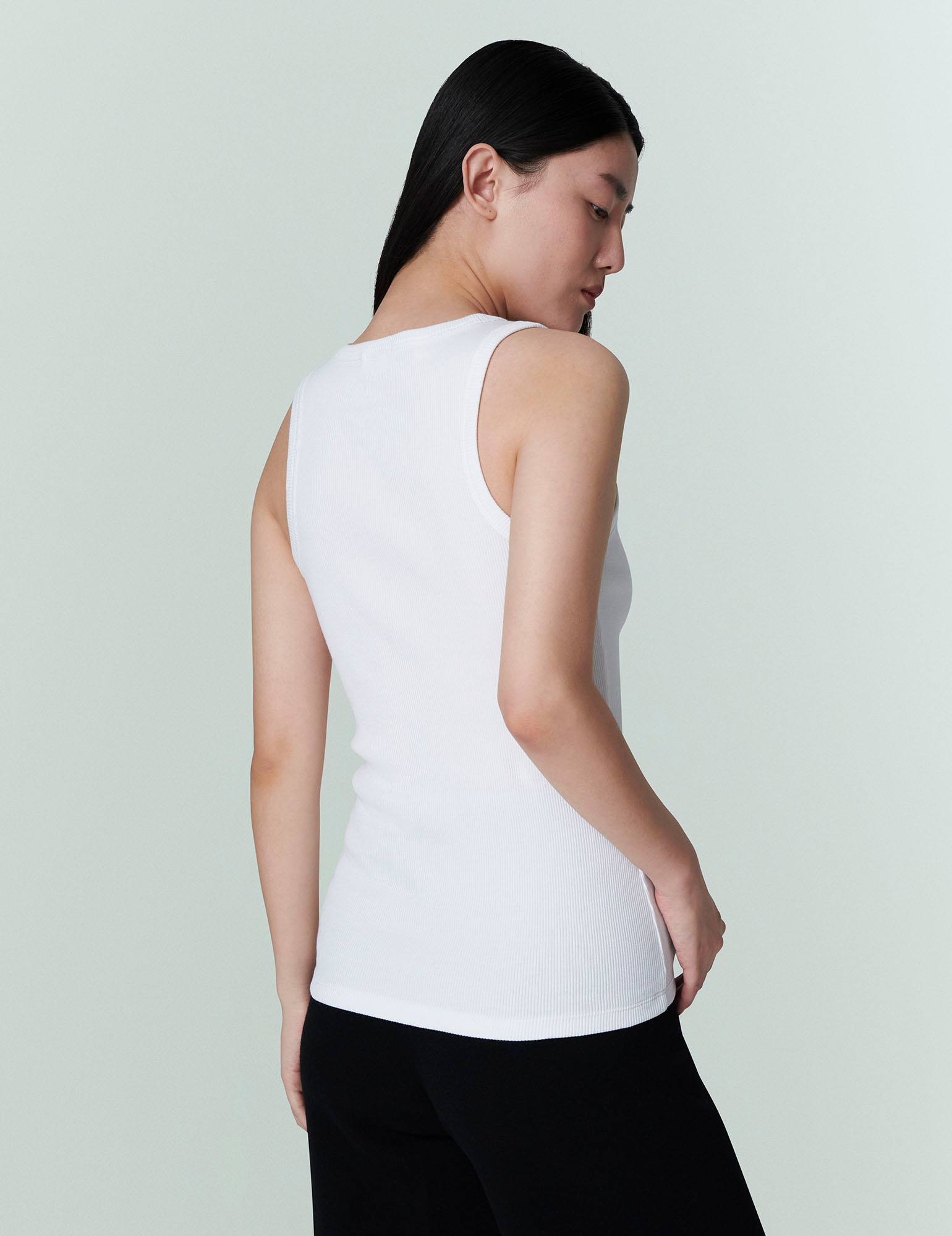 TEES/TANKS Ribbed Tank in White Handvaerk