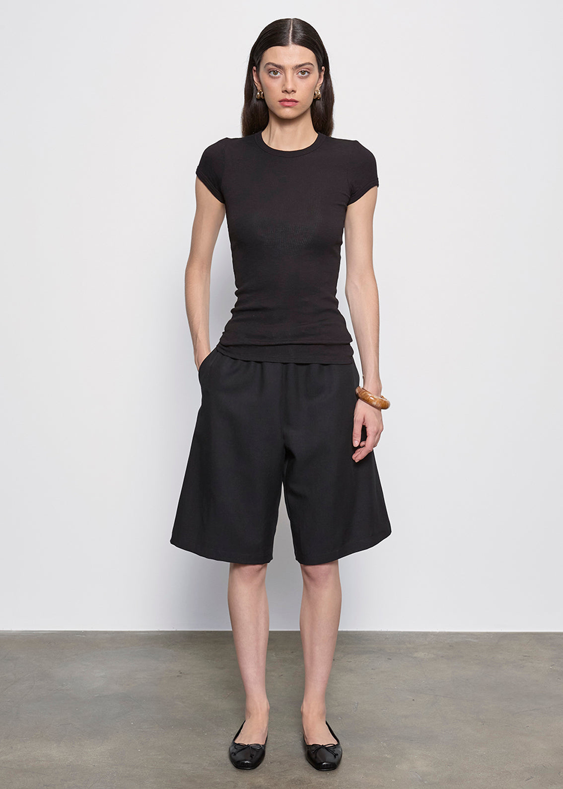 BLOUSES/SHIRTS/TOPS Ribbed Cap Sleeve Crew in Black Enza Costa