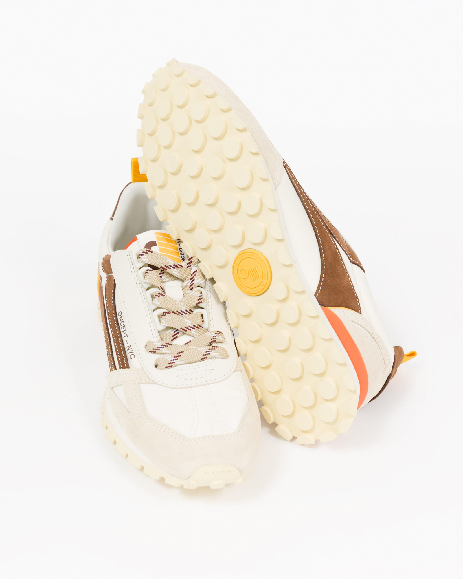 SHOES TORONTO SNEAKER IN STUCCO Oncept