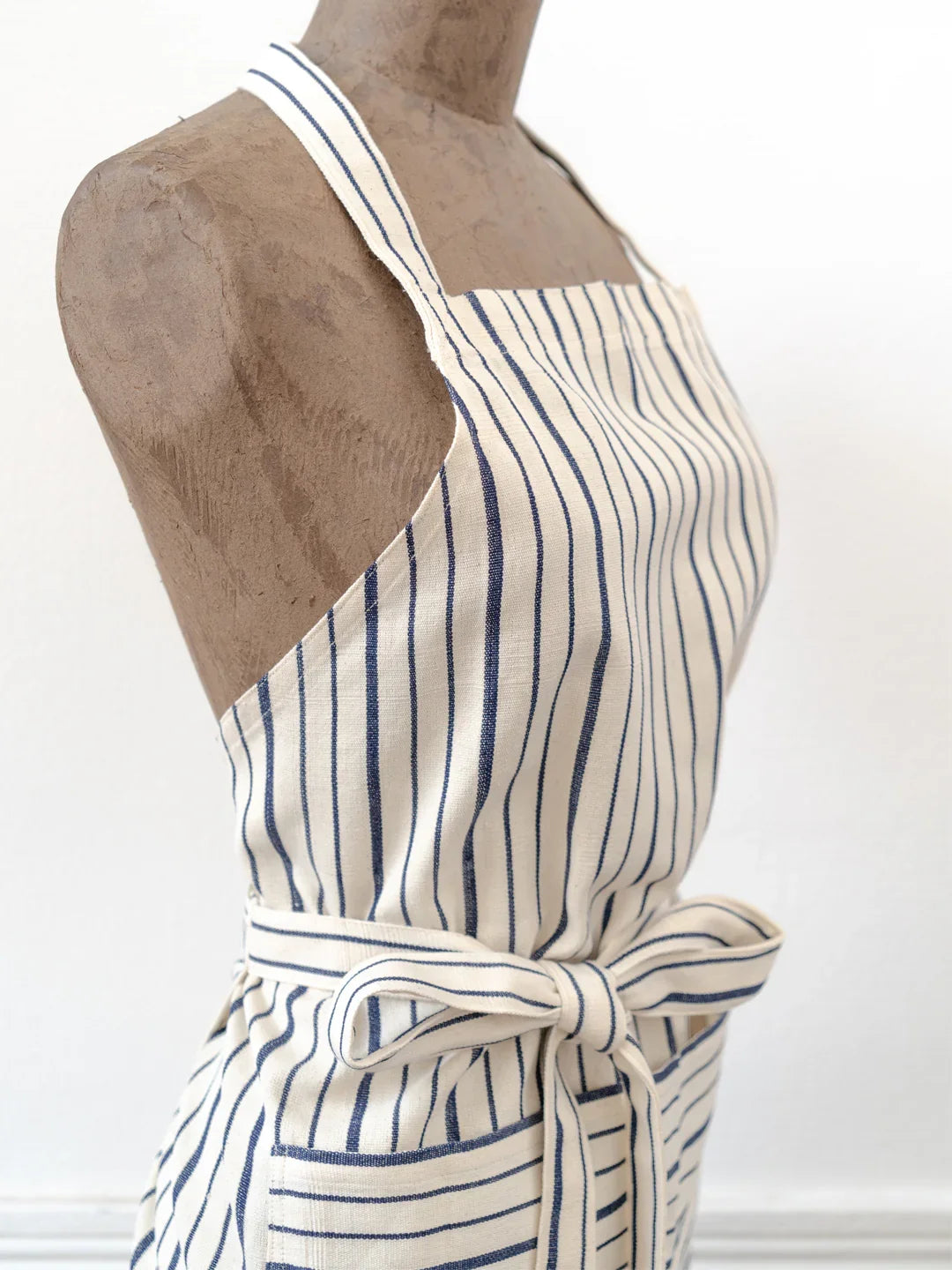 HOME ACCESSORIES LONG APRON WITH POCKET Tensira
