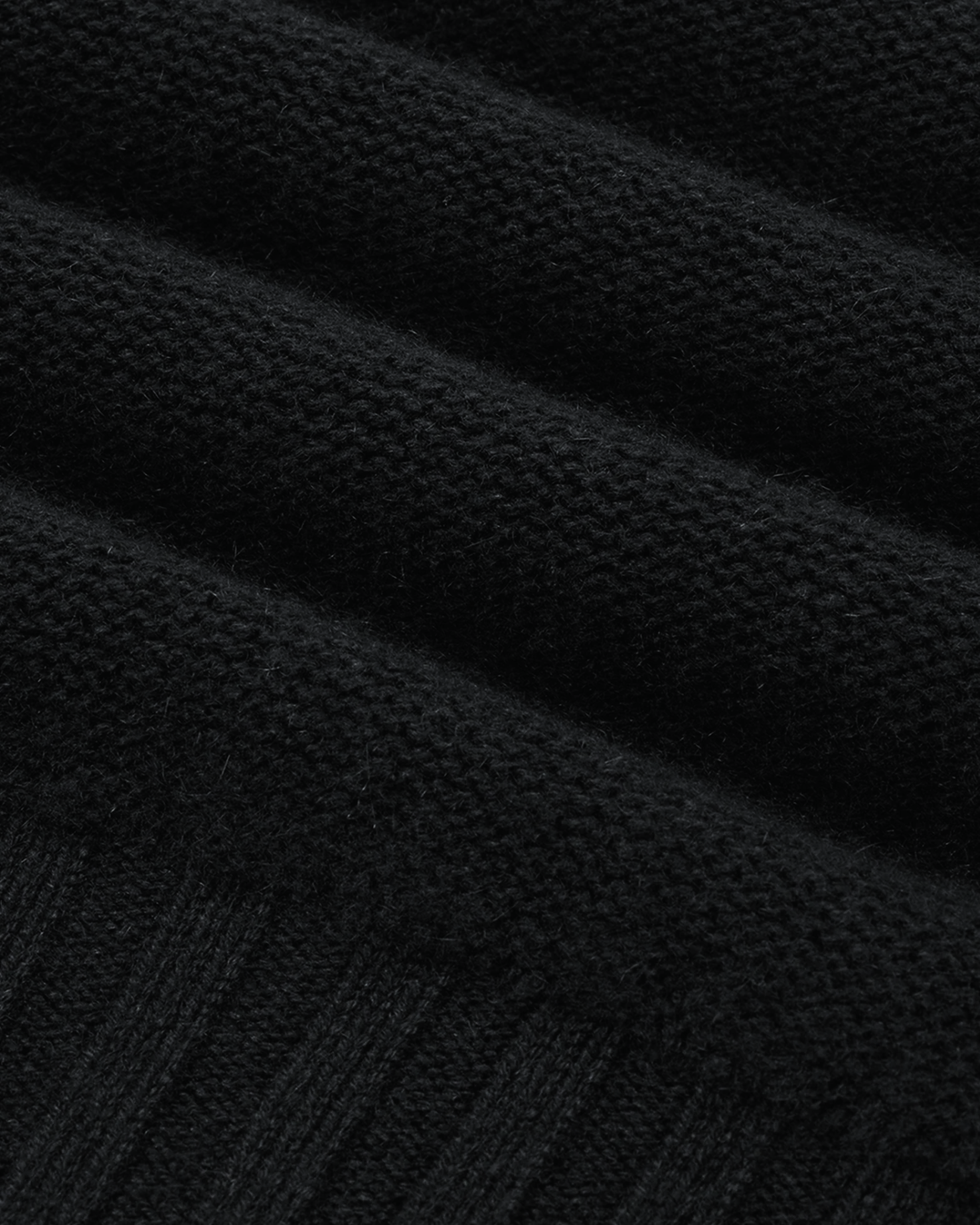 SWEATERS Havn Sweater in Black Nonchi