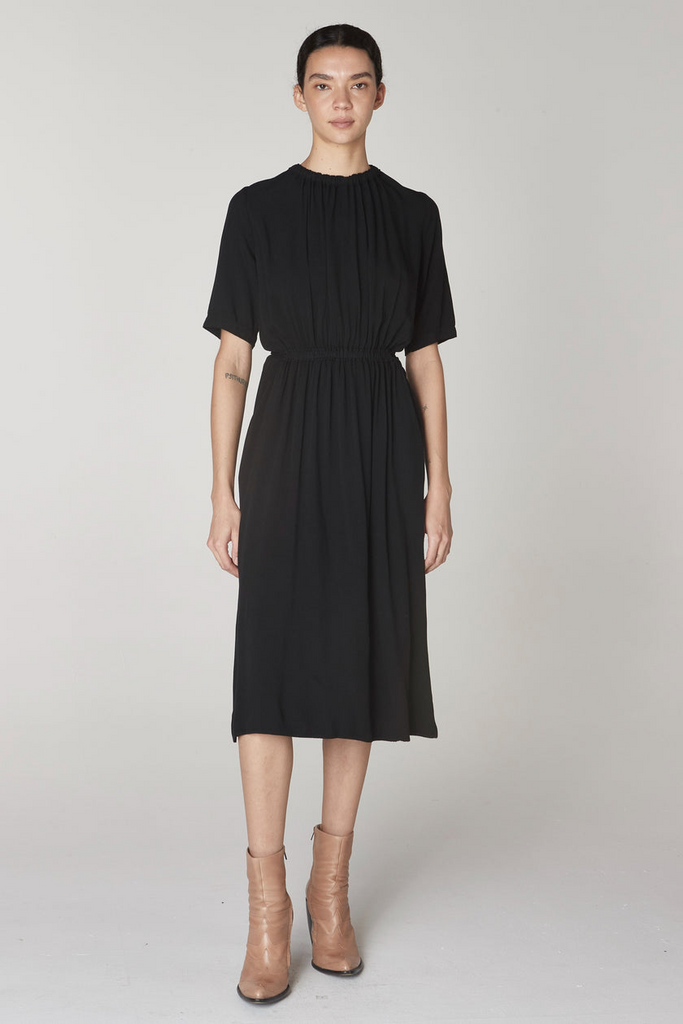 DRESSES/JUMPSUITS Short Sleeve Tatiana Dress in Black Raquel Allegra