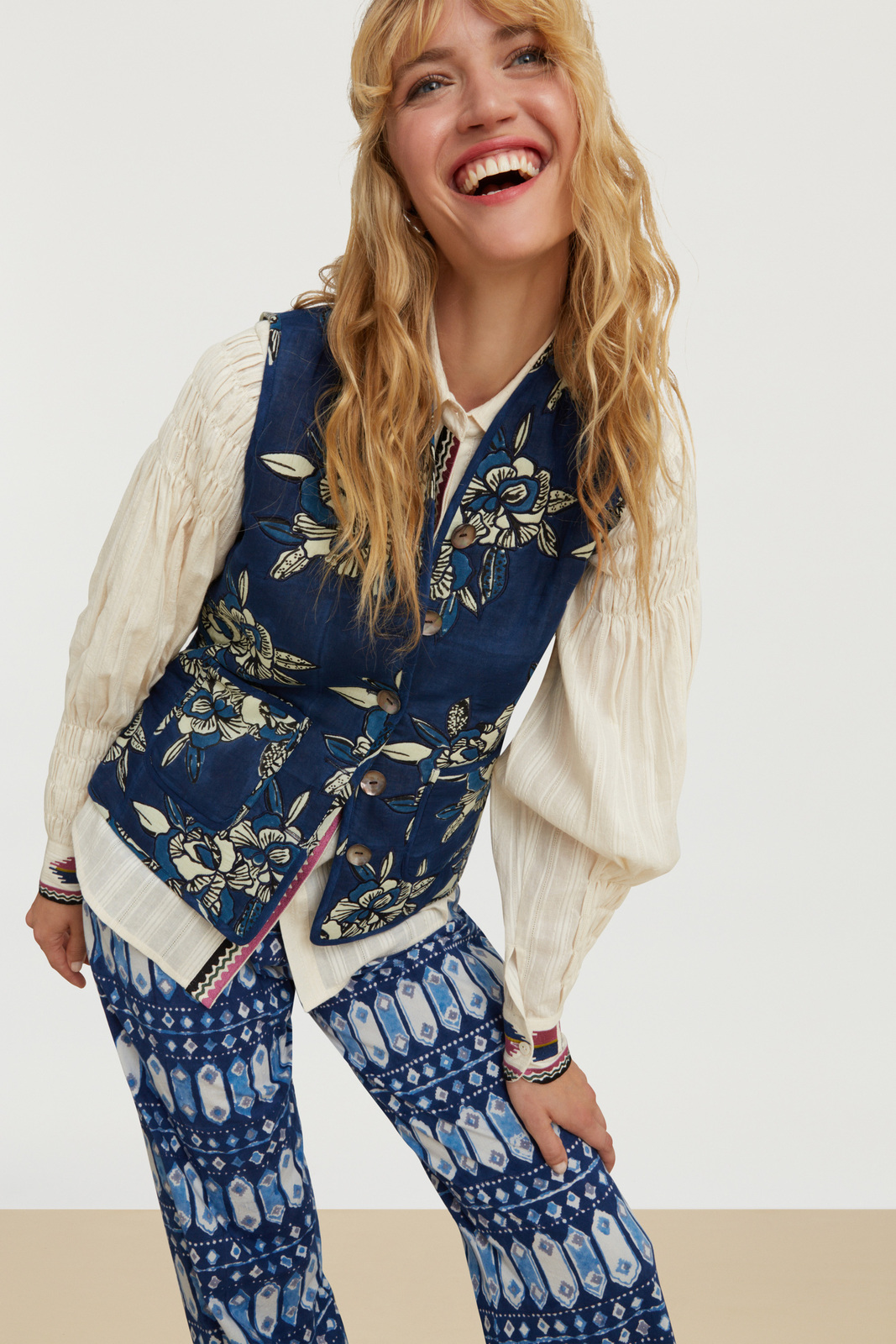 COATS/JACKET Tiblish Reversible Gilet in Indigo Blues Lisa Corti