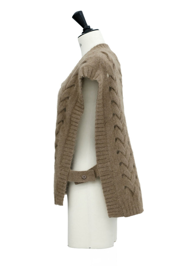 SWEATERS Open Cable Knit Vest in Camel CT Plage