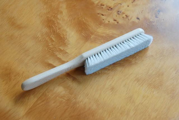 HOME ACCESSORIES Dustbrush with Goat Hair Earth & Nest