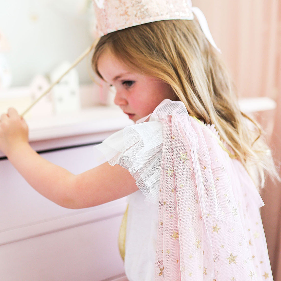 CHILDREN'S PLAY TULLE STAR CAPE Alimrose