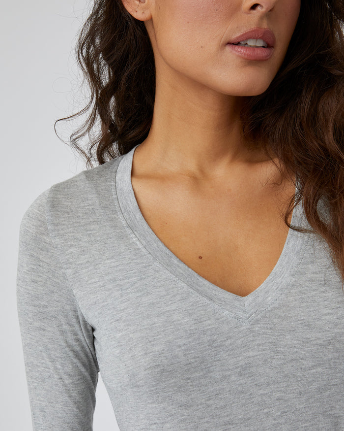 TEES/TANKS Memphis Longsleeve V-Neck in Heather Grey Maison Wheat