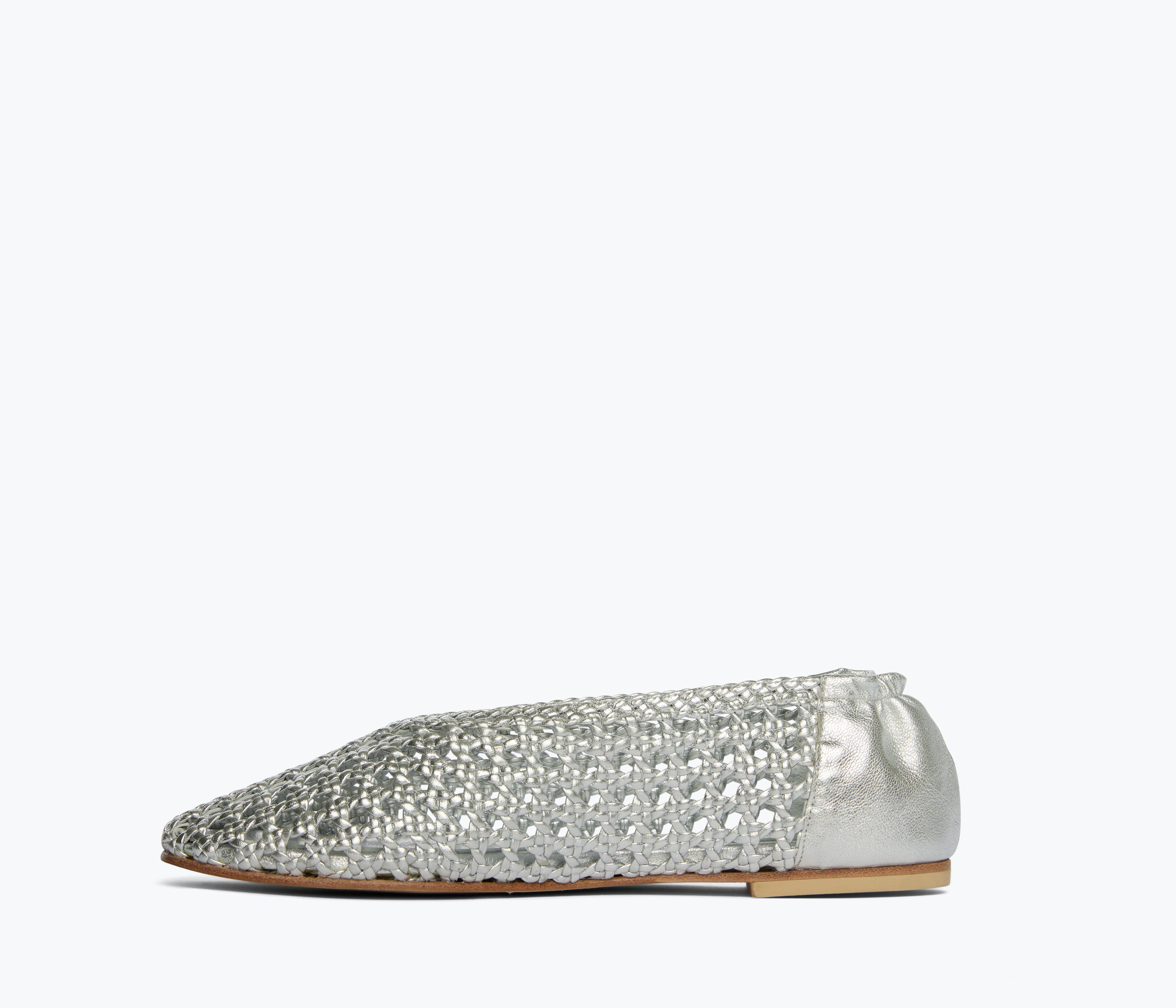 SHOES Riley Woven Flat in Silver Freda Salvador
