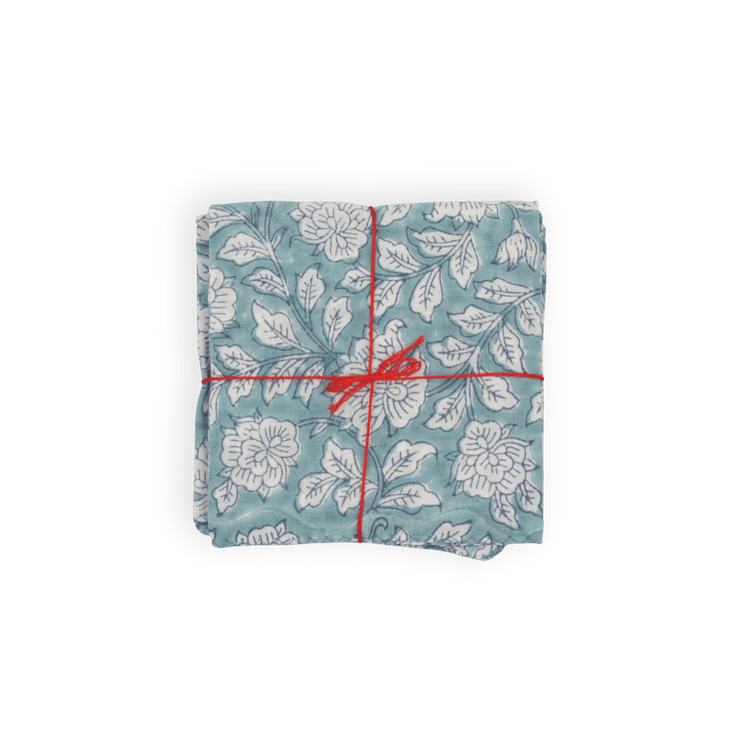 HOME DECOR Suzette Napkin in Iris Air Suzette a table
