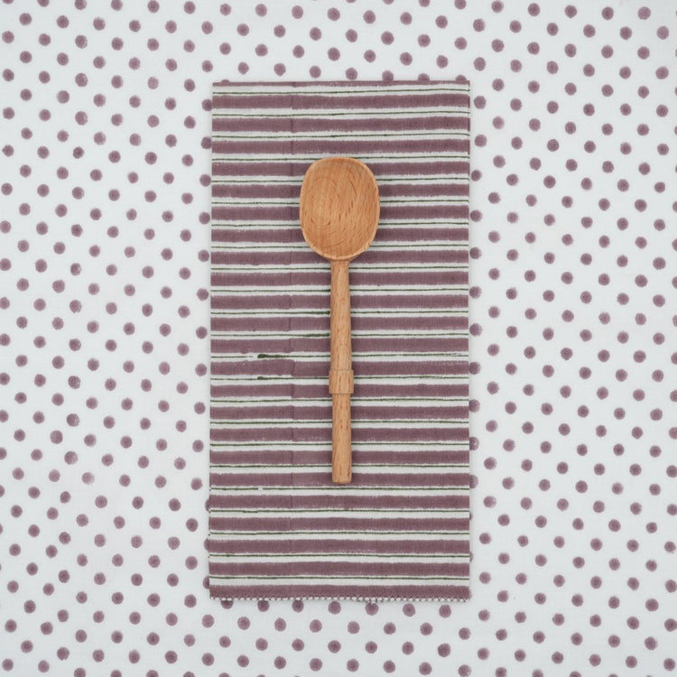 HOME DECOR Suzette Napkin in Lila Zephyr Suzette a table
