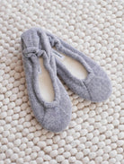 Slippers White & Warren Cashmere Slippers in Grey White & Warren