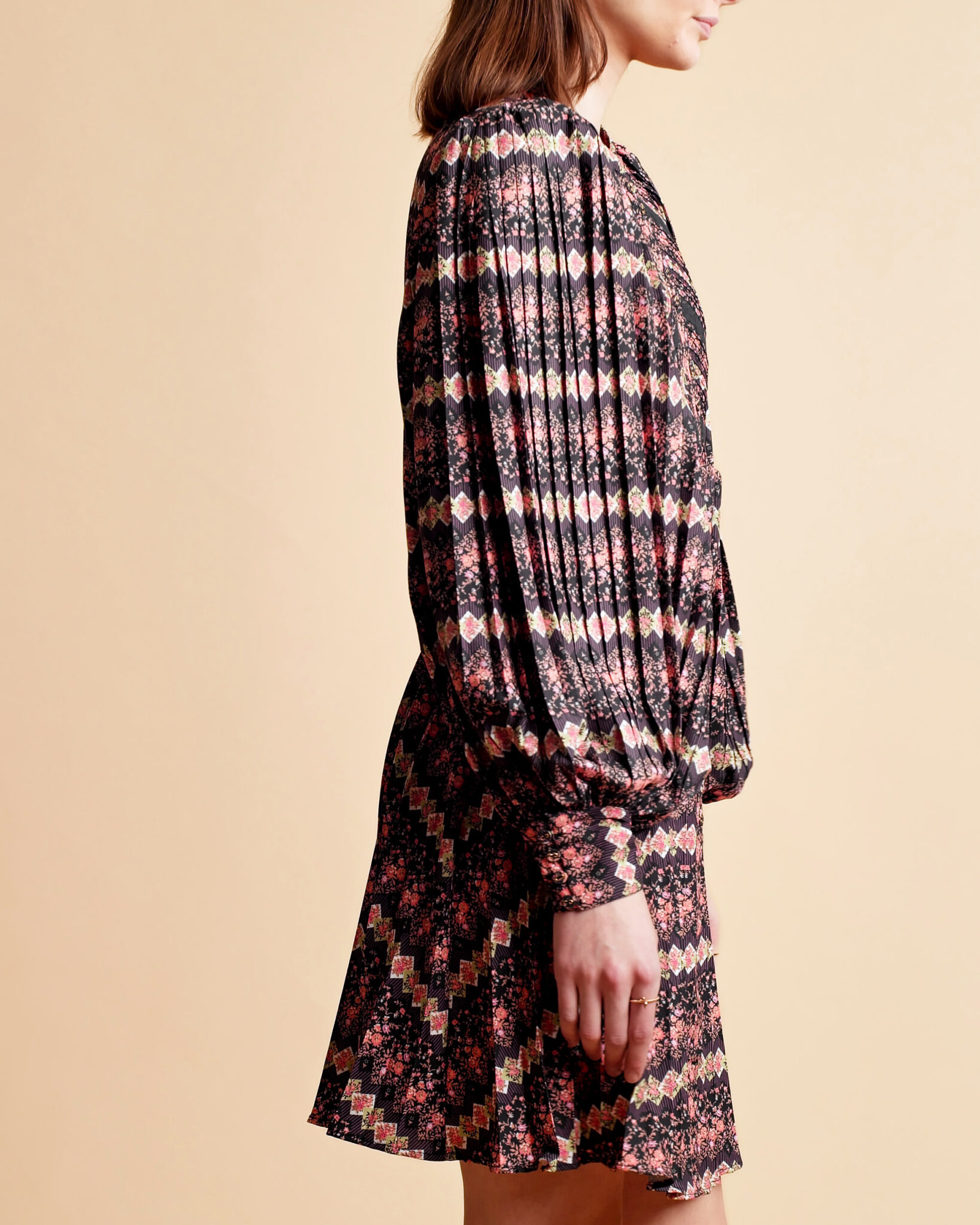 Dresses TiMo Plissé Mini Dress in Flower Vine TiMo