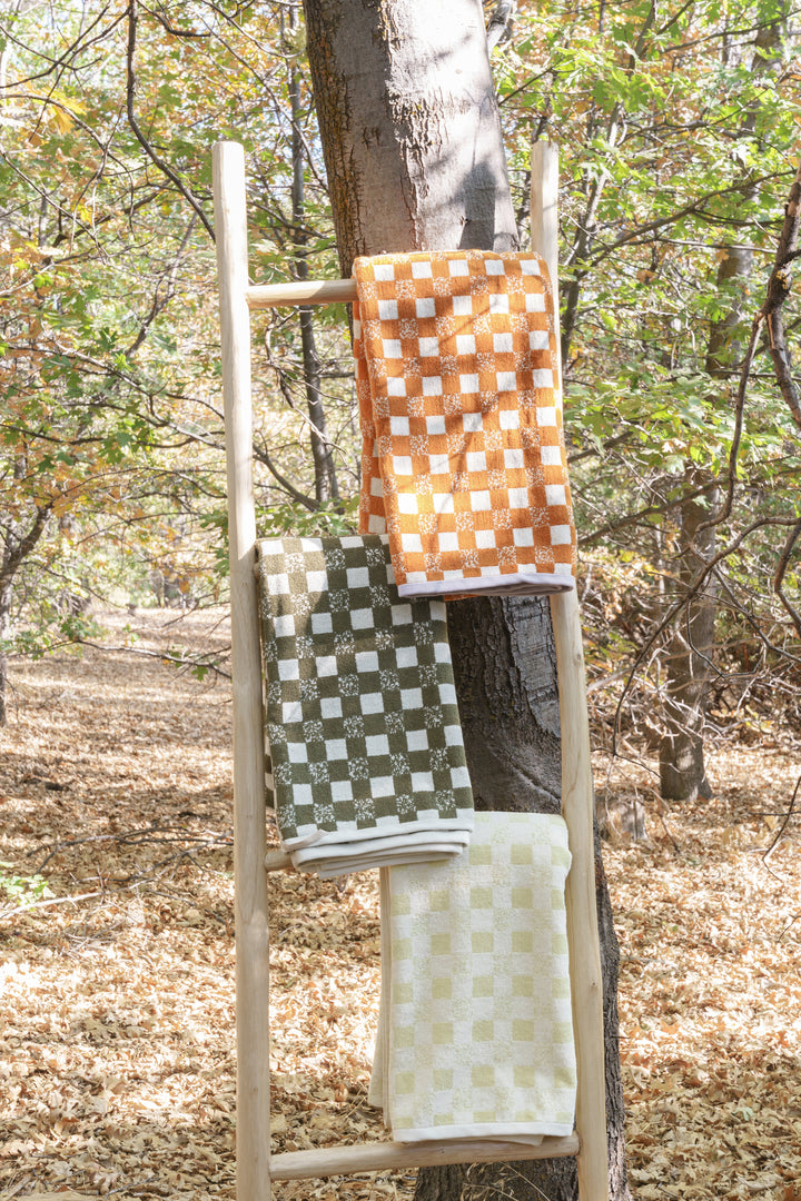Towels House No. 23 Monroe Towel in Sudan Brown House No. 23