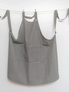 HOME ACCESSORIES LONG APRON WITH POCKET IN NOIR/ECRU Tensira